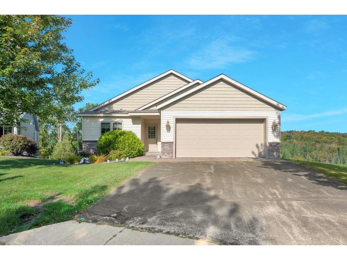 205 Bluff's Ridge Ct Duluth MN 55811 6122016 image1