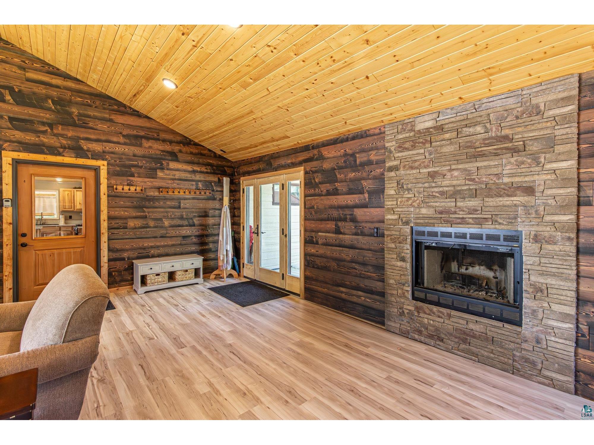 2056 Mollywood Ln Ely MN 55731 - Burntside Lake 6126014 image12