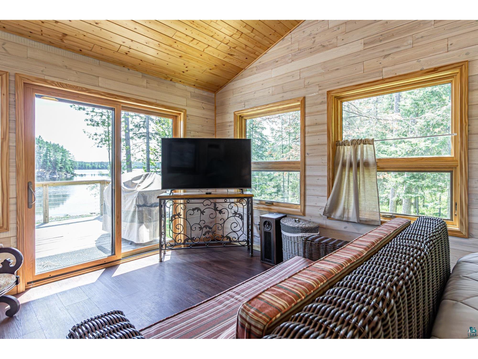 2056 Mollywood Ln Ely MN 55731 - Burntside Lake 6126014 image30