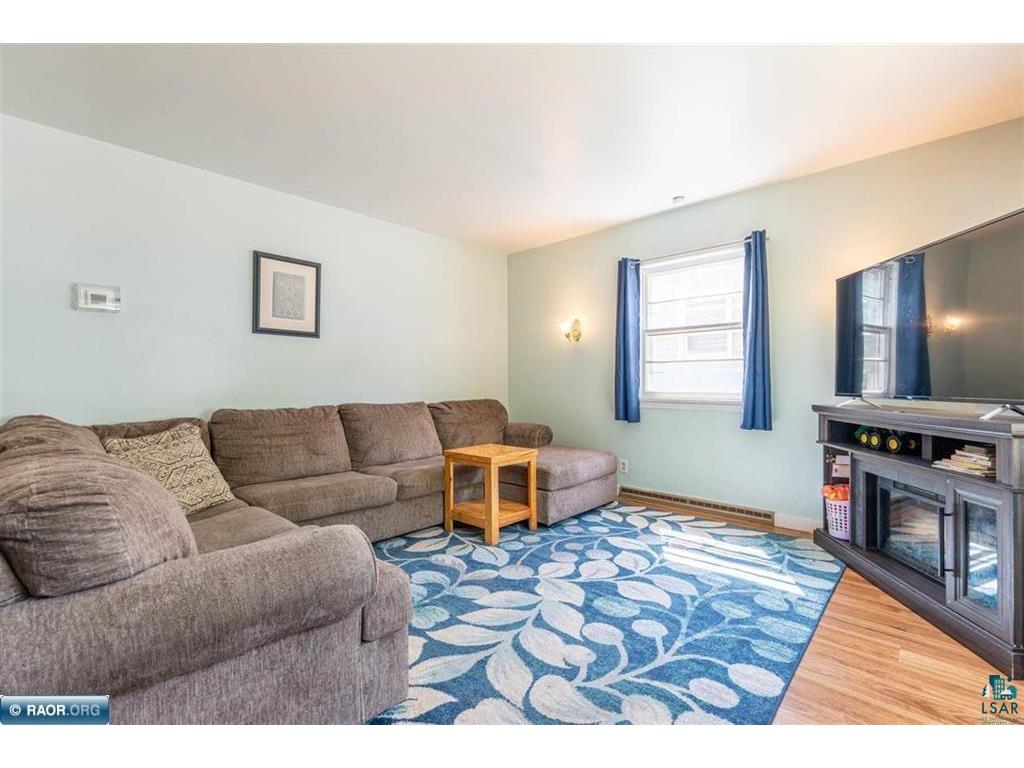 206 N 3rd St Tower MN 55790 6126082 image14