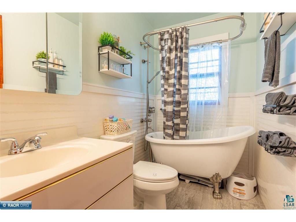 206 N 3rd St Tower MN 55790 6126082 image17