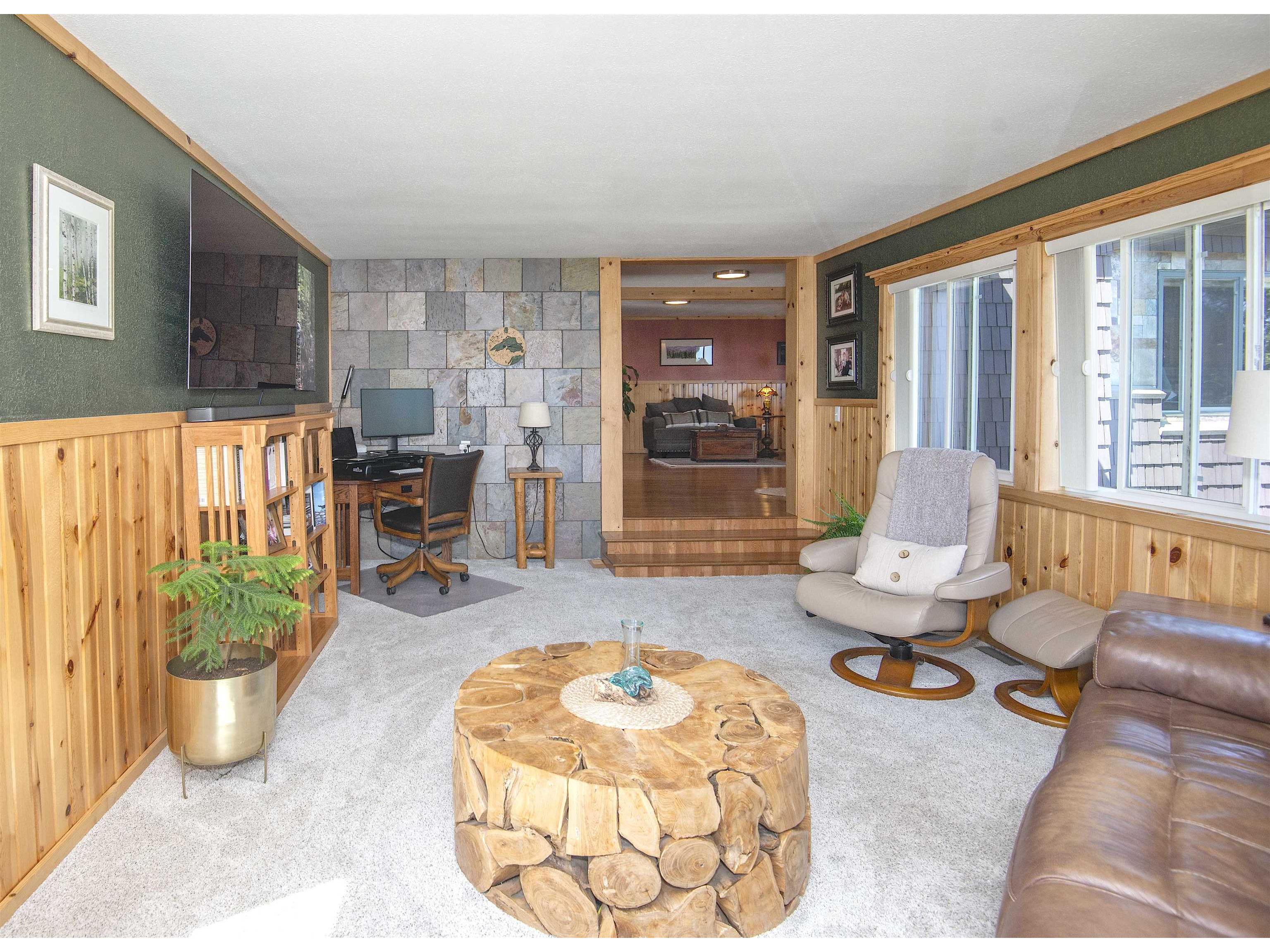 206 N Broadway Ave, Grand Marais, MN, 55604 | MLS: 6120399 | Edina Realty