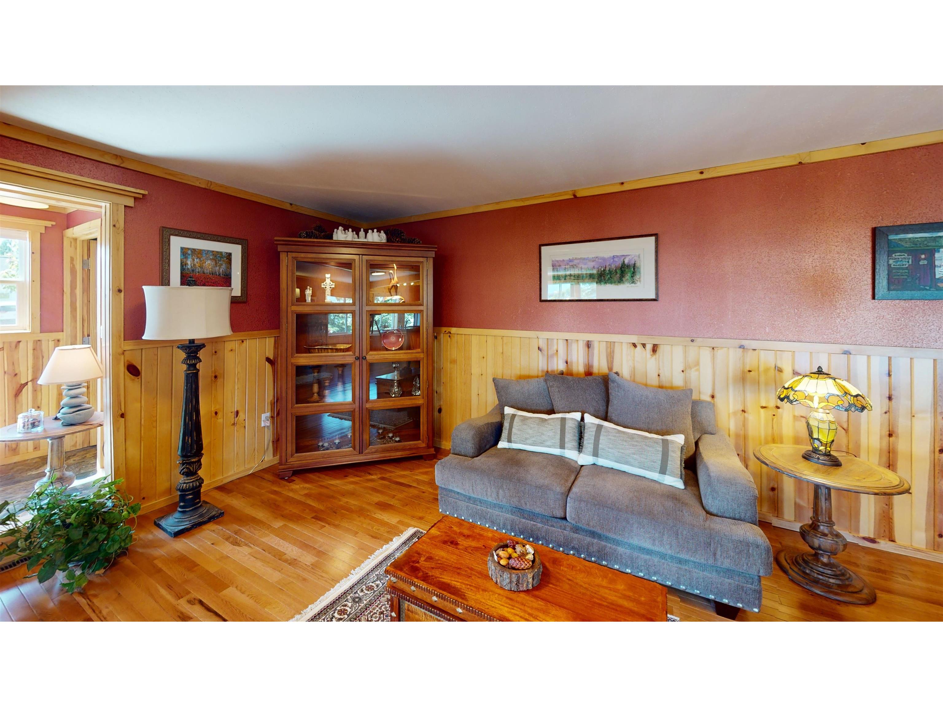 206 N Broadway Ave Grand Marais MN 55604 6123019 image13