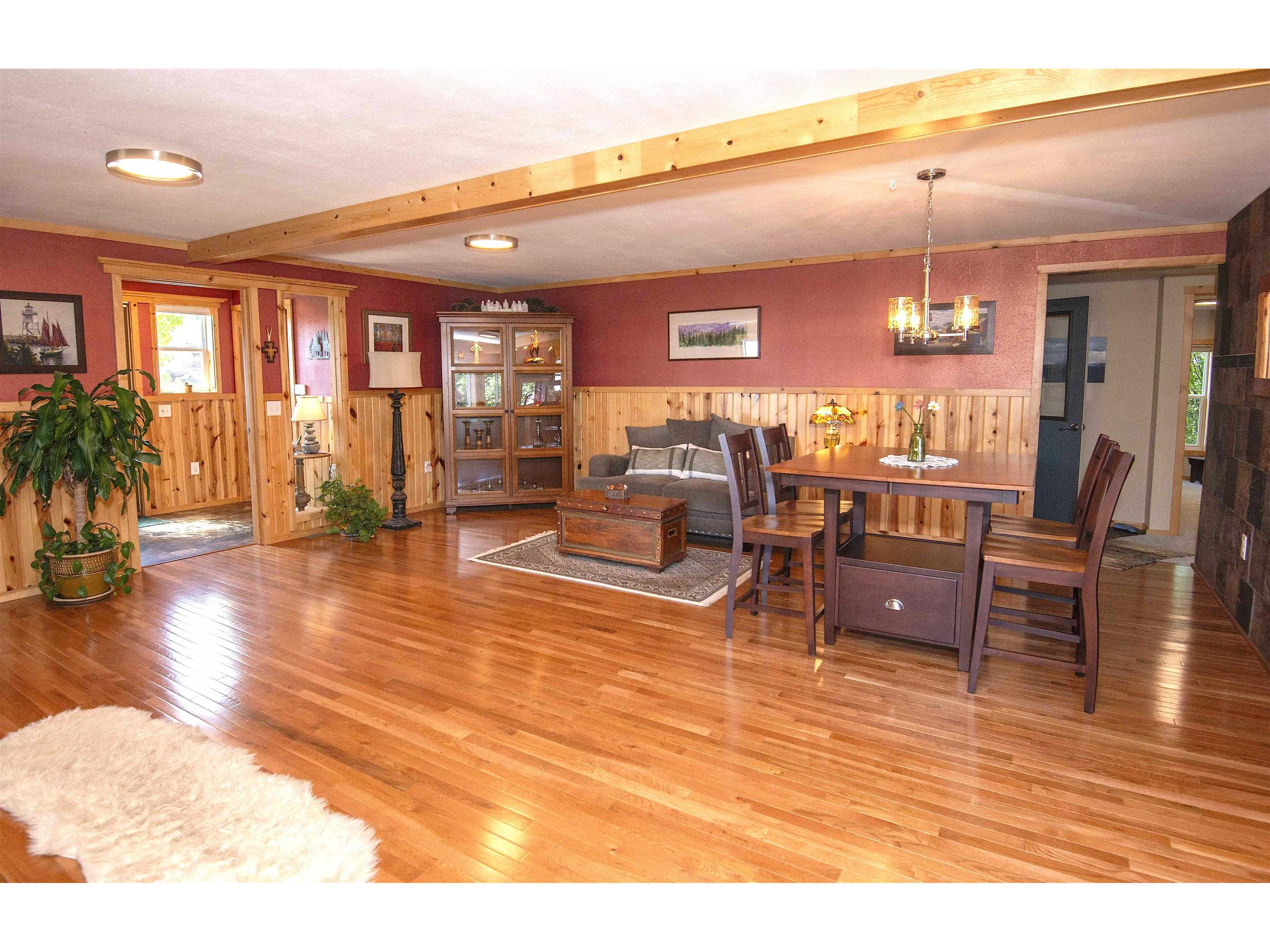 206 N Broadway Ave Grand Marais MN 55604 6123019 image14