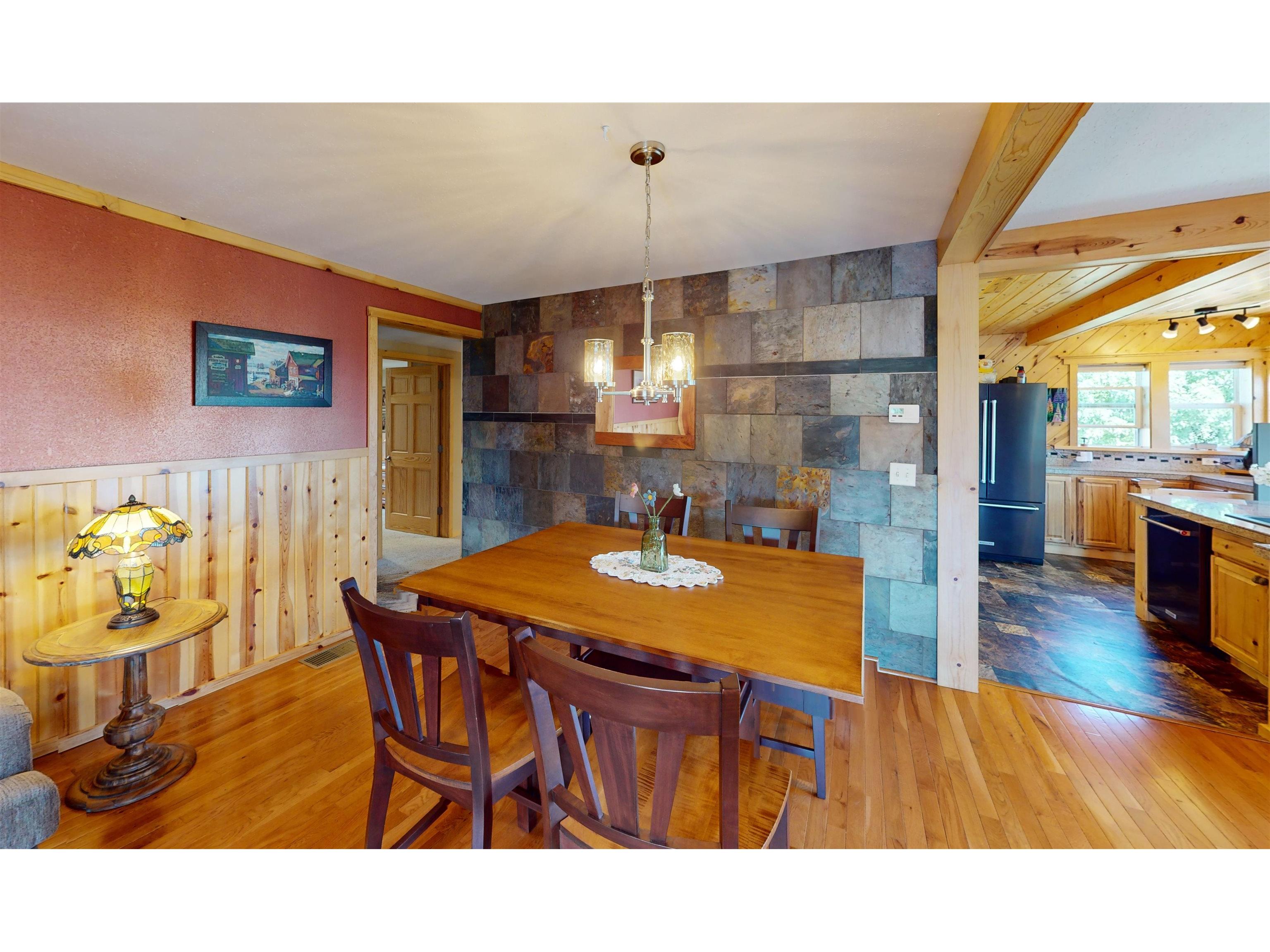 206 N Broadway Ave Grand Marais MN 55604 6123019 image16