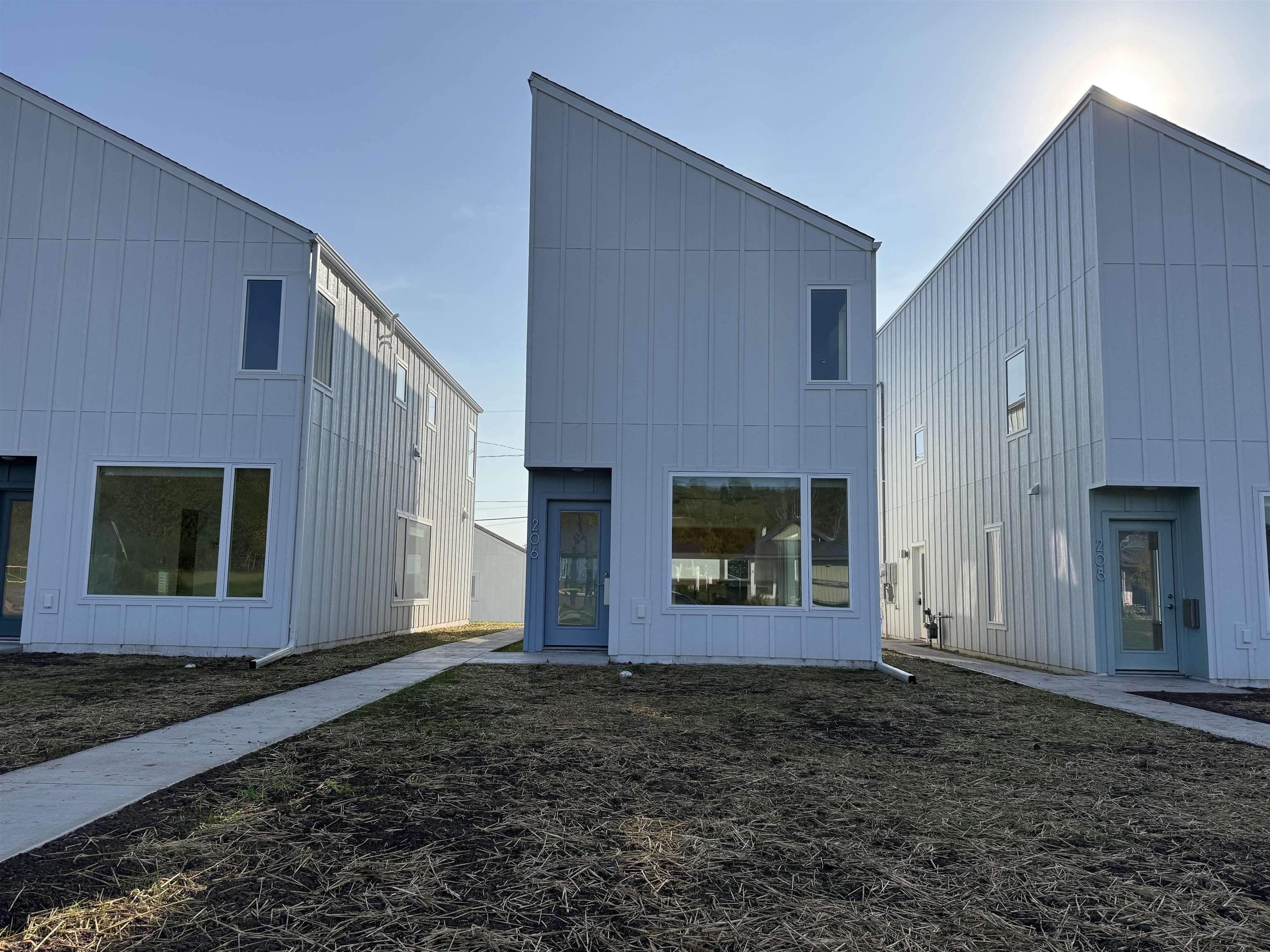 206 S 71st Ave W Duluth MN 55807 6122211 image1