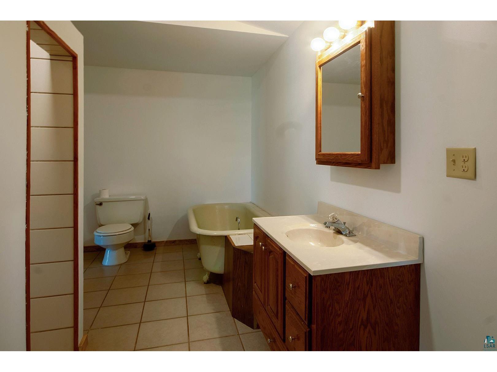 2071 State Hwy 23 Wrenshall MN 55797 6125649 image18
