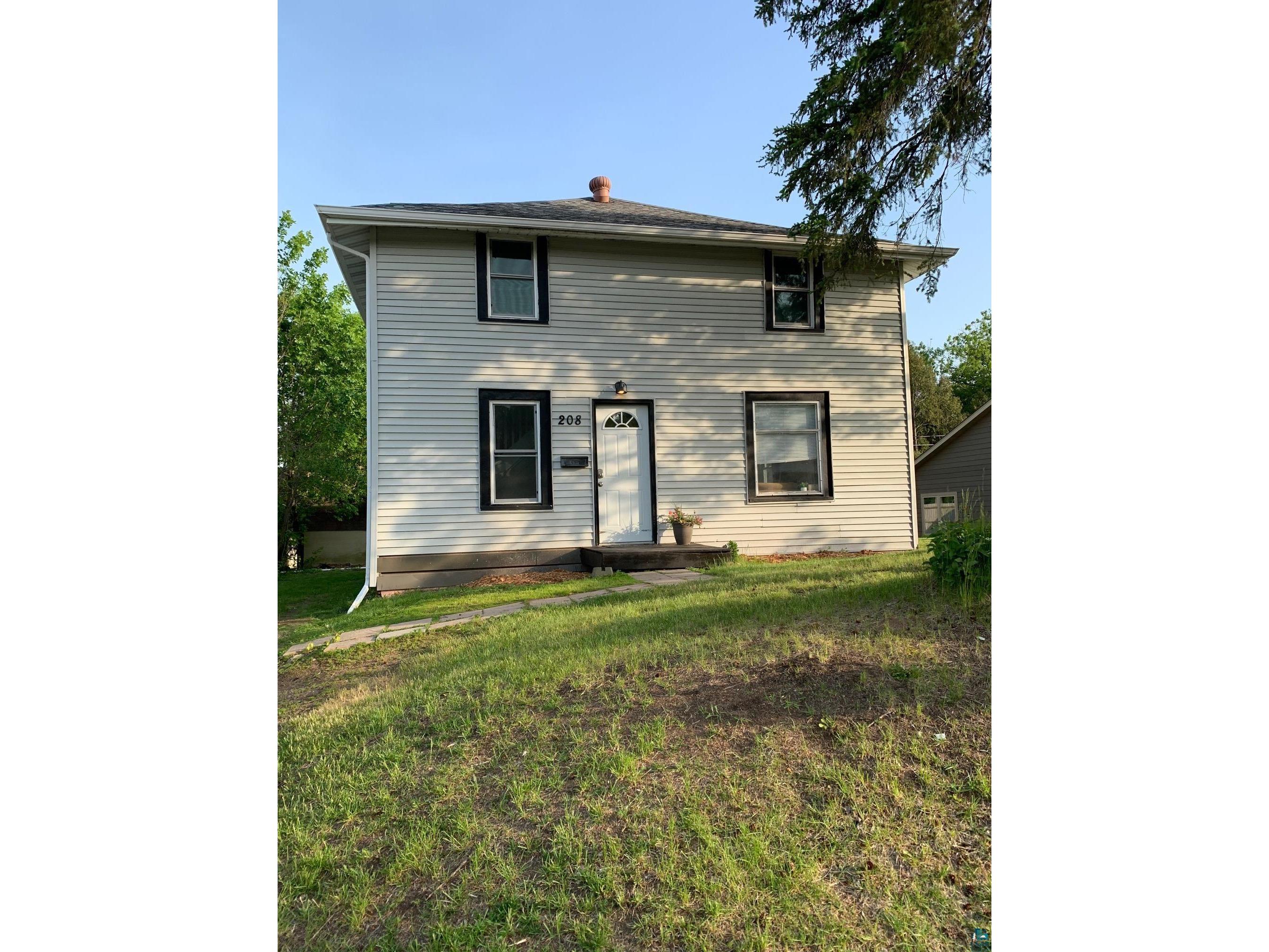 208 Ave E, Cloquet, MN 55720 MLS 6104683 Edina Realty