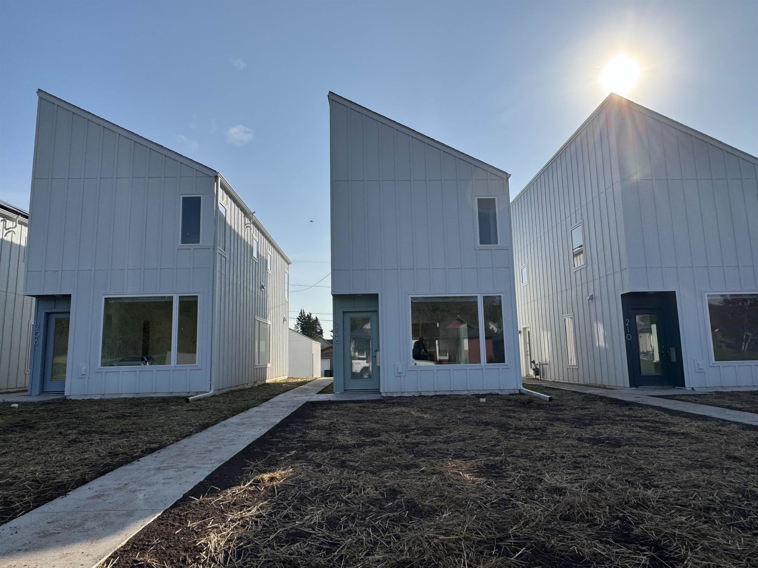 208 S 71st Ave W Duluth MN 55807 6122213 image1