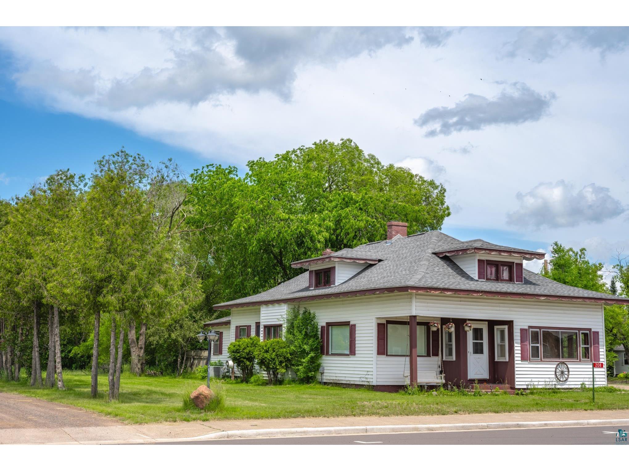 208 W 5th Ave Minong WI 54859 6114767 image1