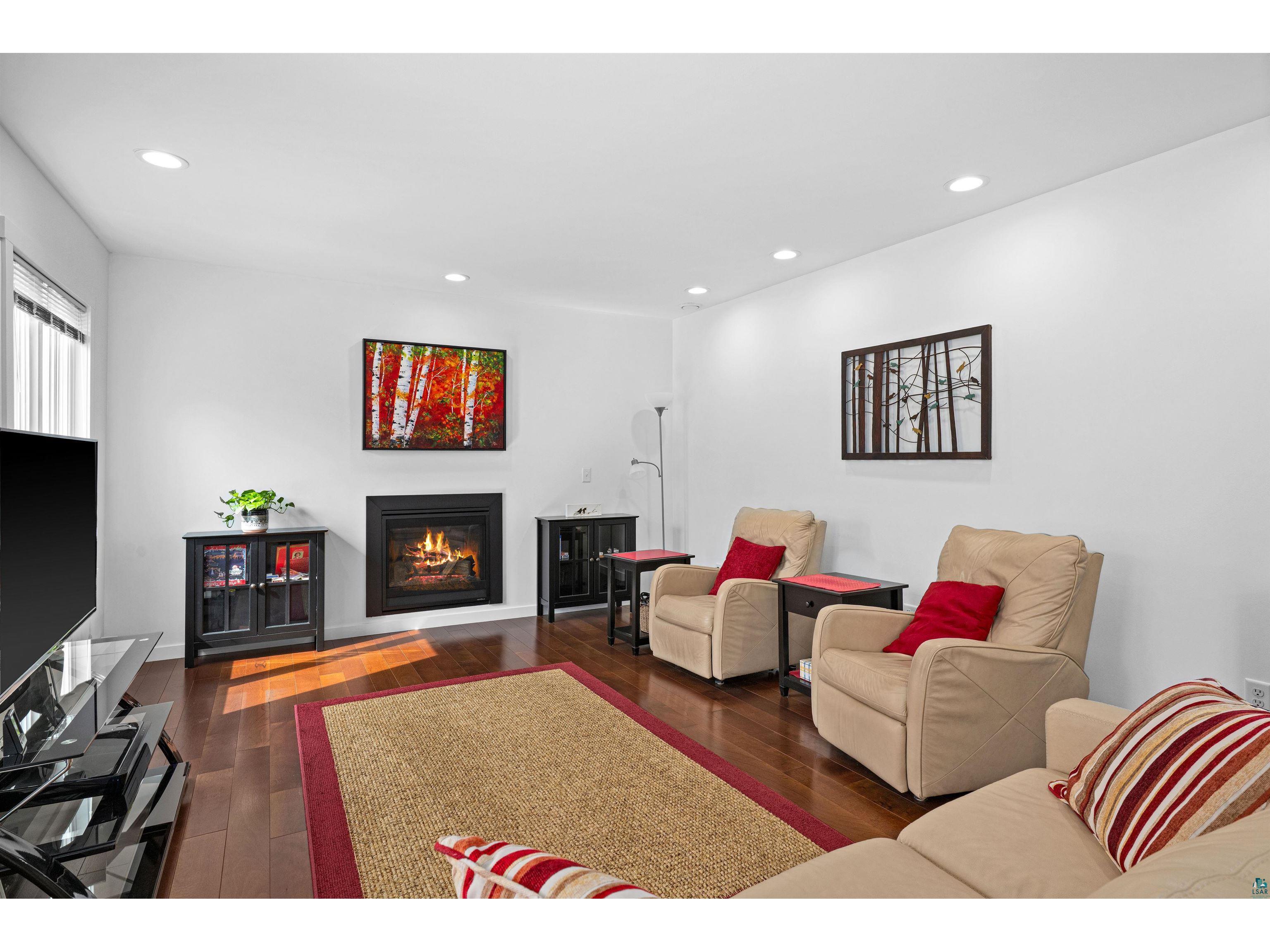 209 90th Ave W Duluth MN 55808 6125125 image3