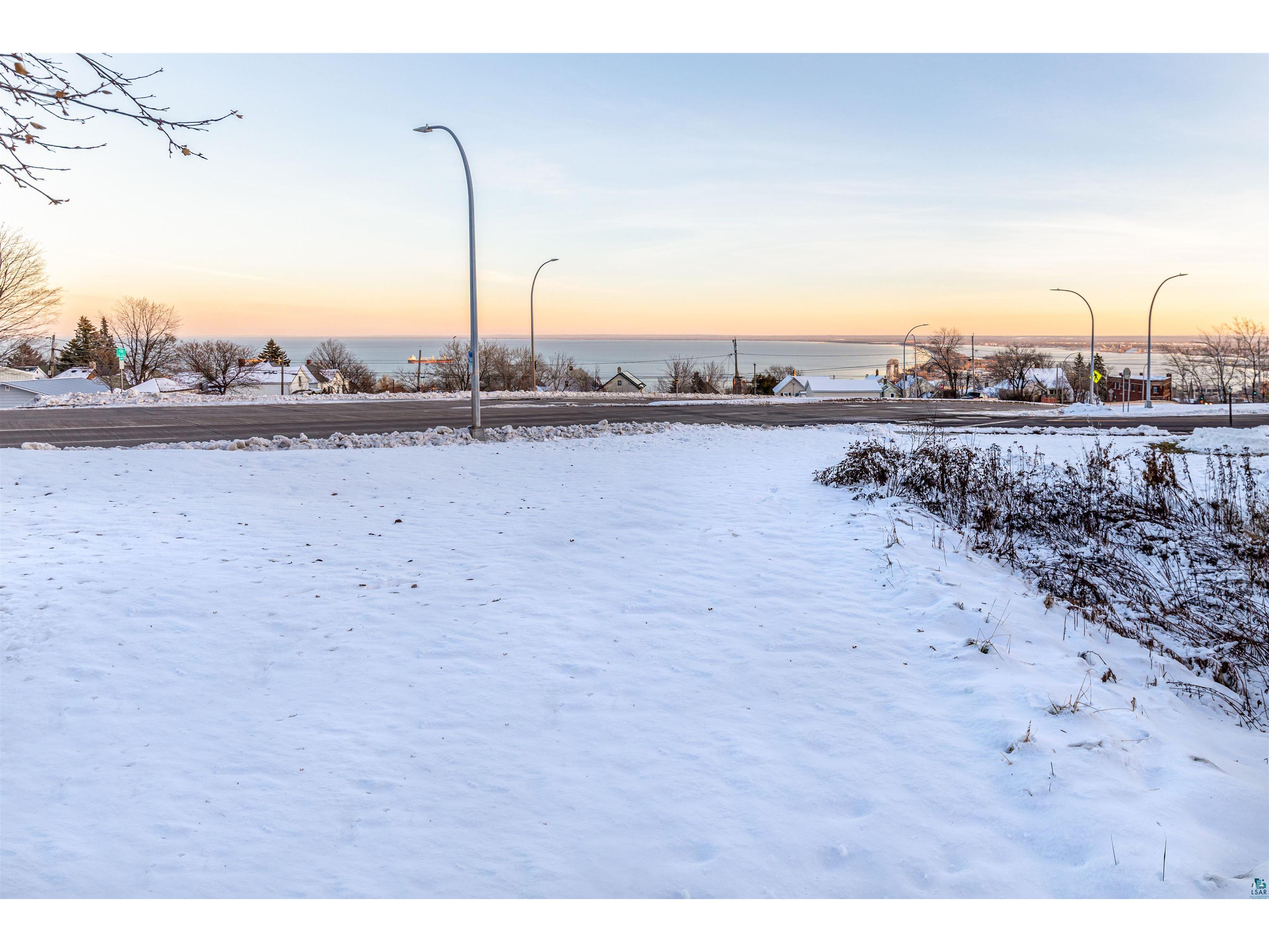 21 E 9th St Duluth MN 55805 6107132 image1