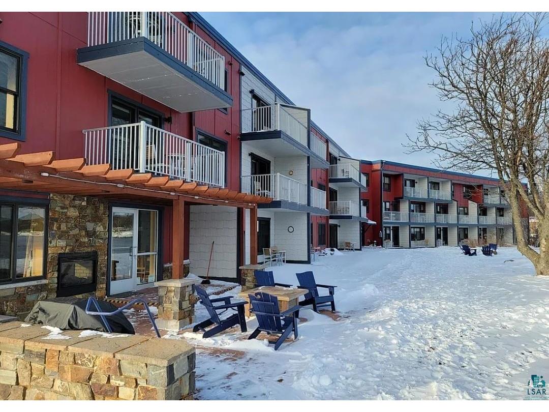 21 E Wisconsin St Grand Marais MN 55604 - Lake Superior 6117297 image1