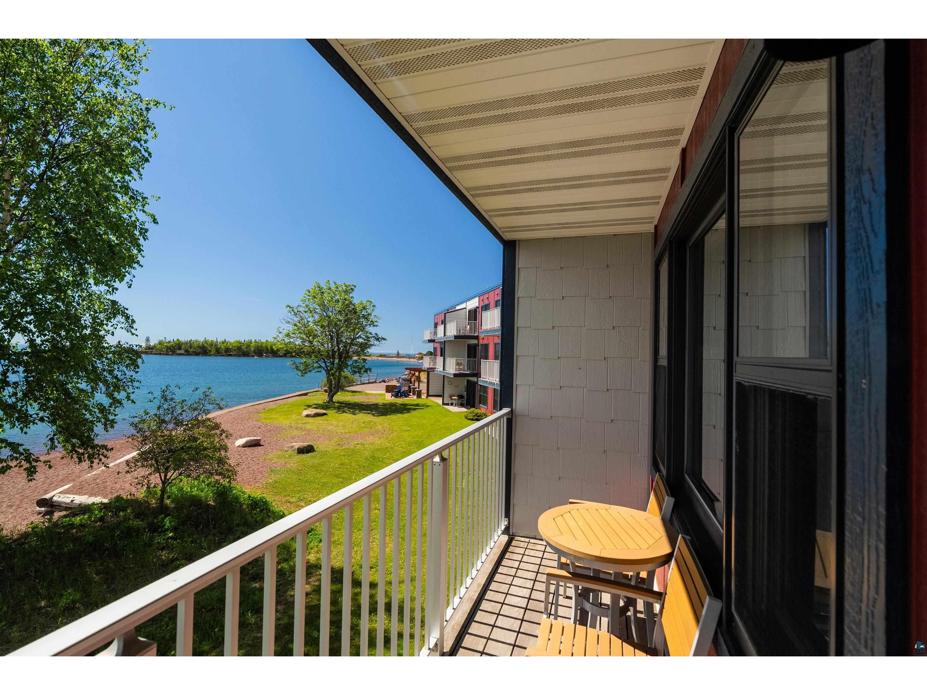 21 E Wisconsin St Grand Marais MN 55604 - Lake Superior 6126310 image17