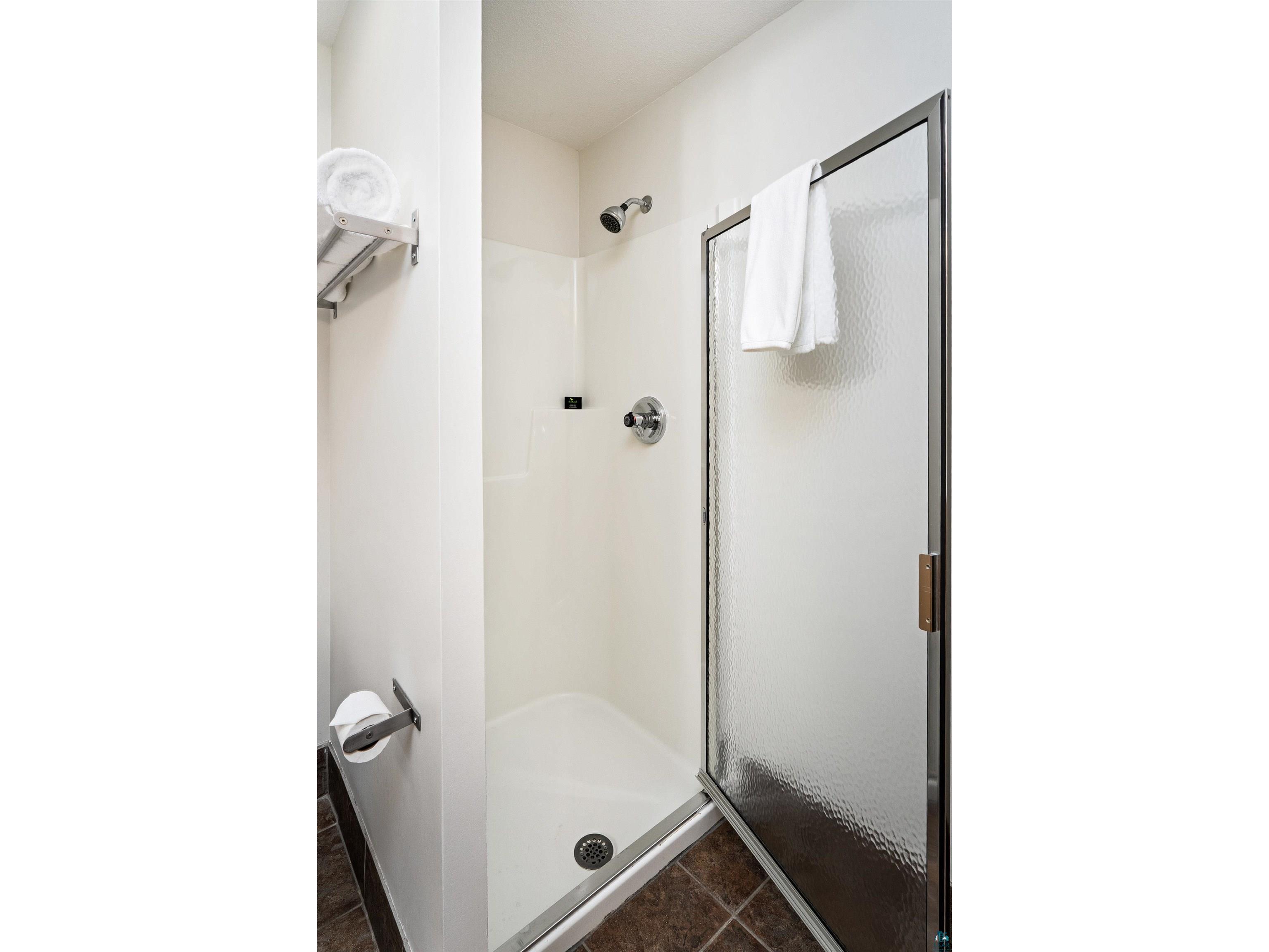 21 E Wisconsin St Grand Marais MN 55604 - Lake Superior 6126310 image40
