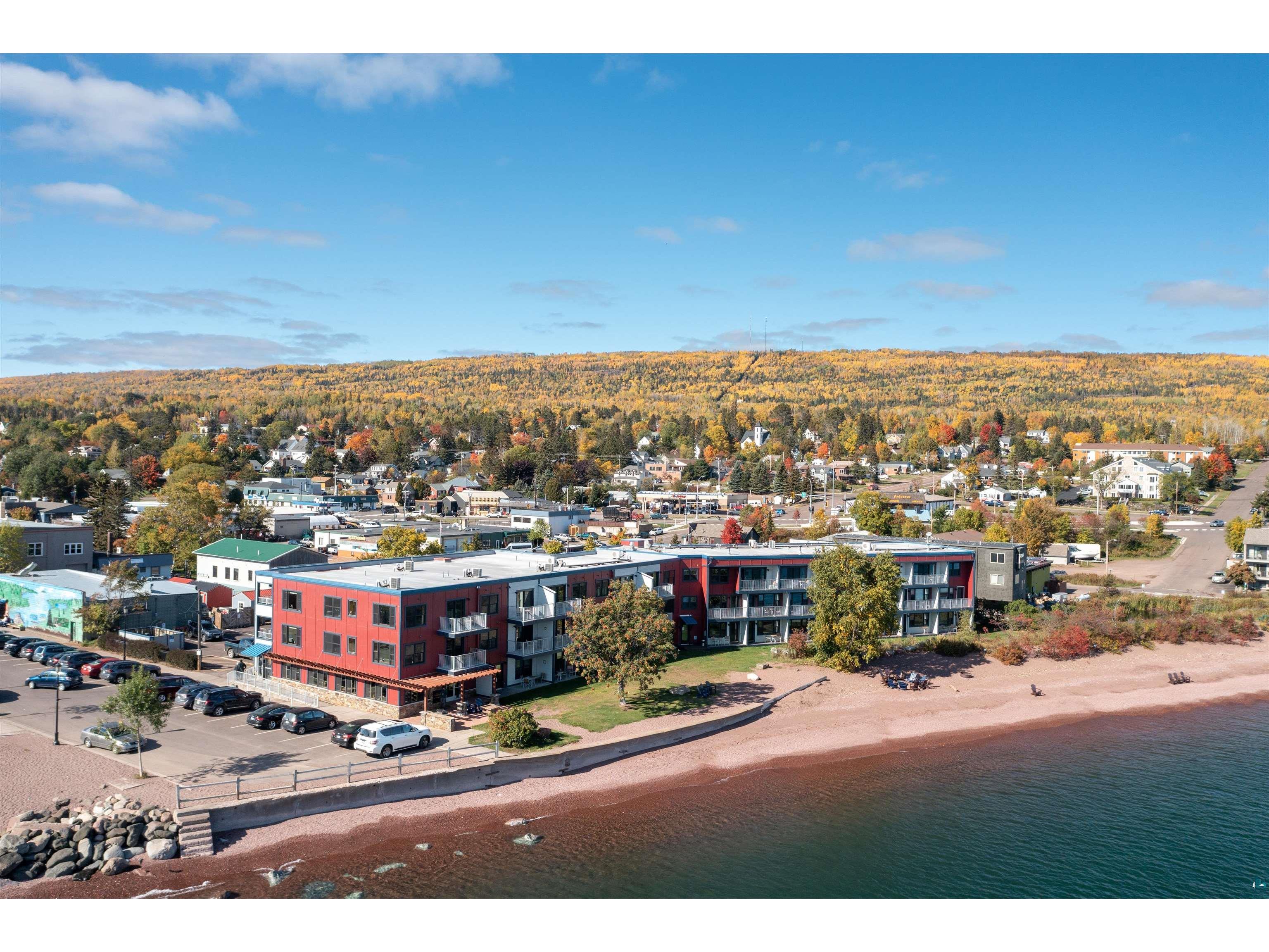 21 E Wisconsin St Grand Marais MN 55604 - Lake Superior 6126310 image54