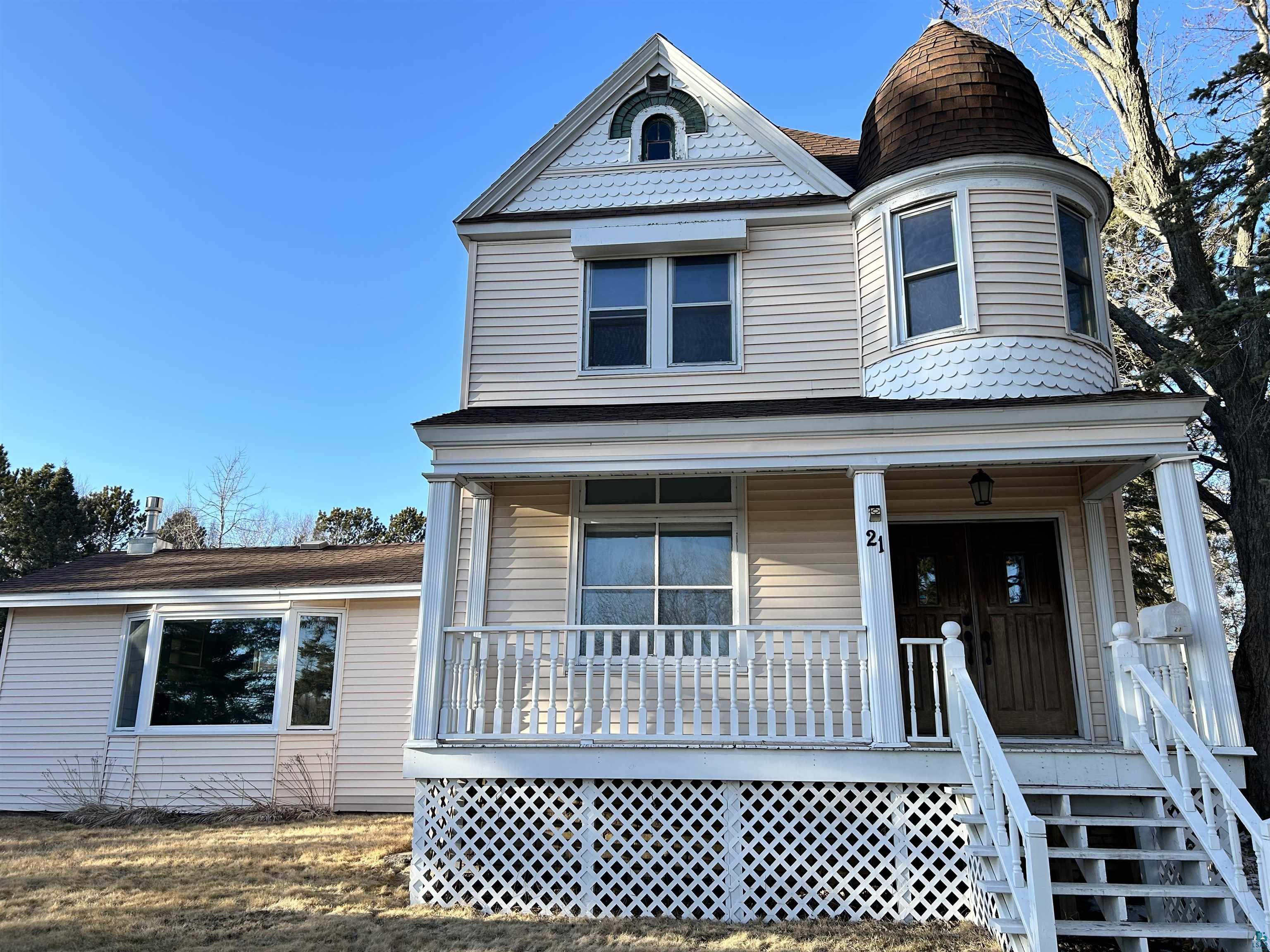 21 W Linden St Duluth MN 55811 6118388 image1