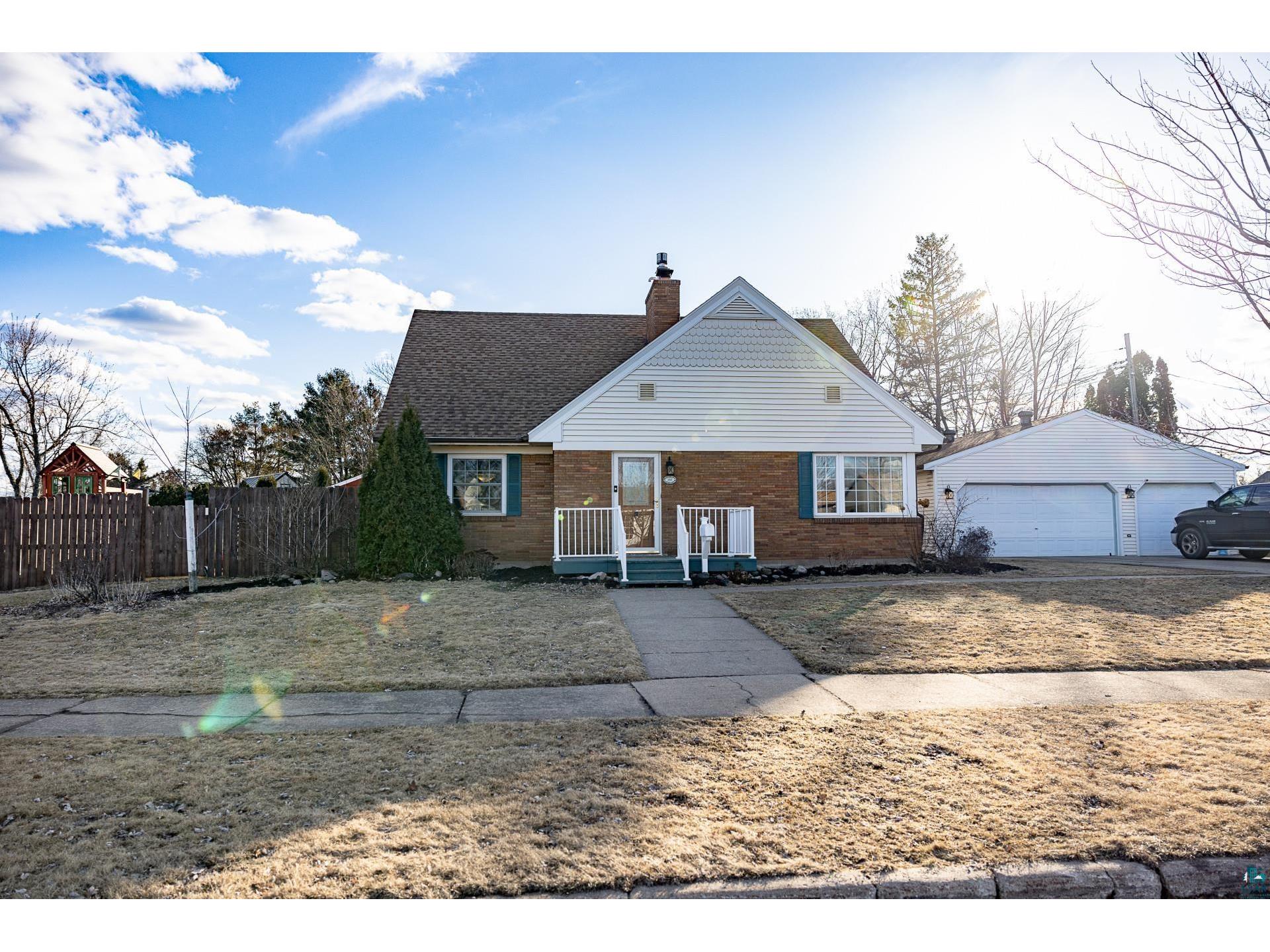 210 N Inner Dr, Hibbing, MN, 55746 MLS 6112742 Edina Realty