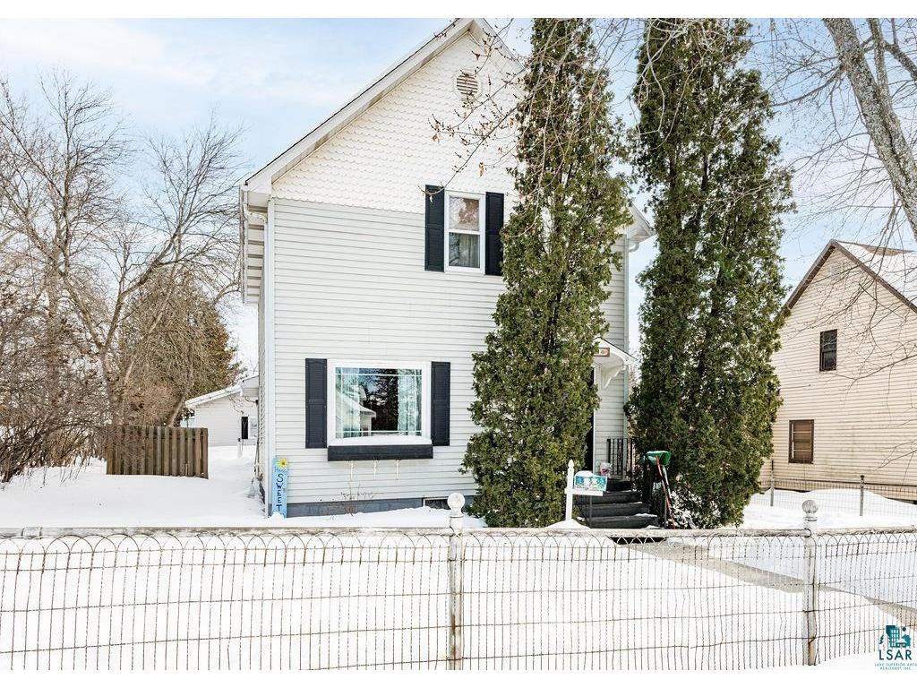 210 Roosevelt Ave Eveleth MN 55734 6117948 image1