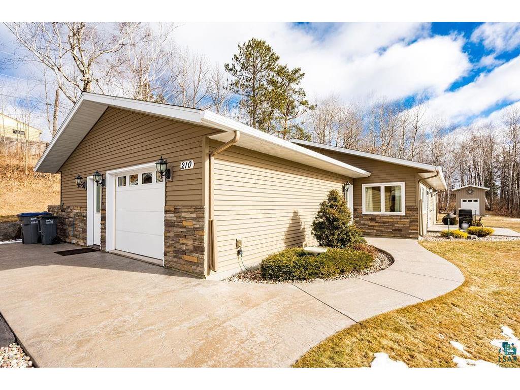 210 S 2nd Ave Proctor MN 55810 6112408 image1