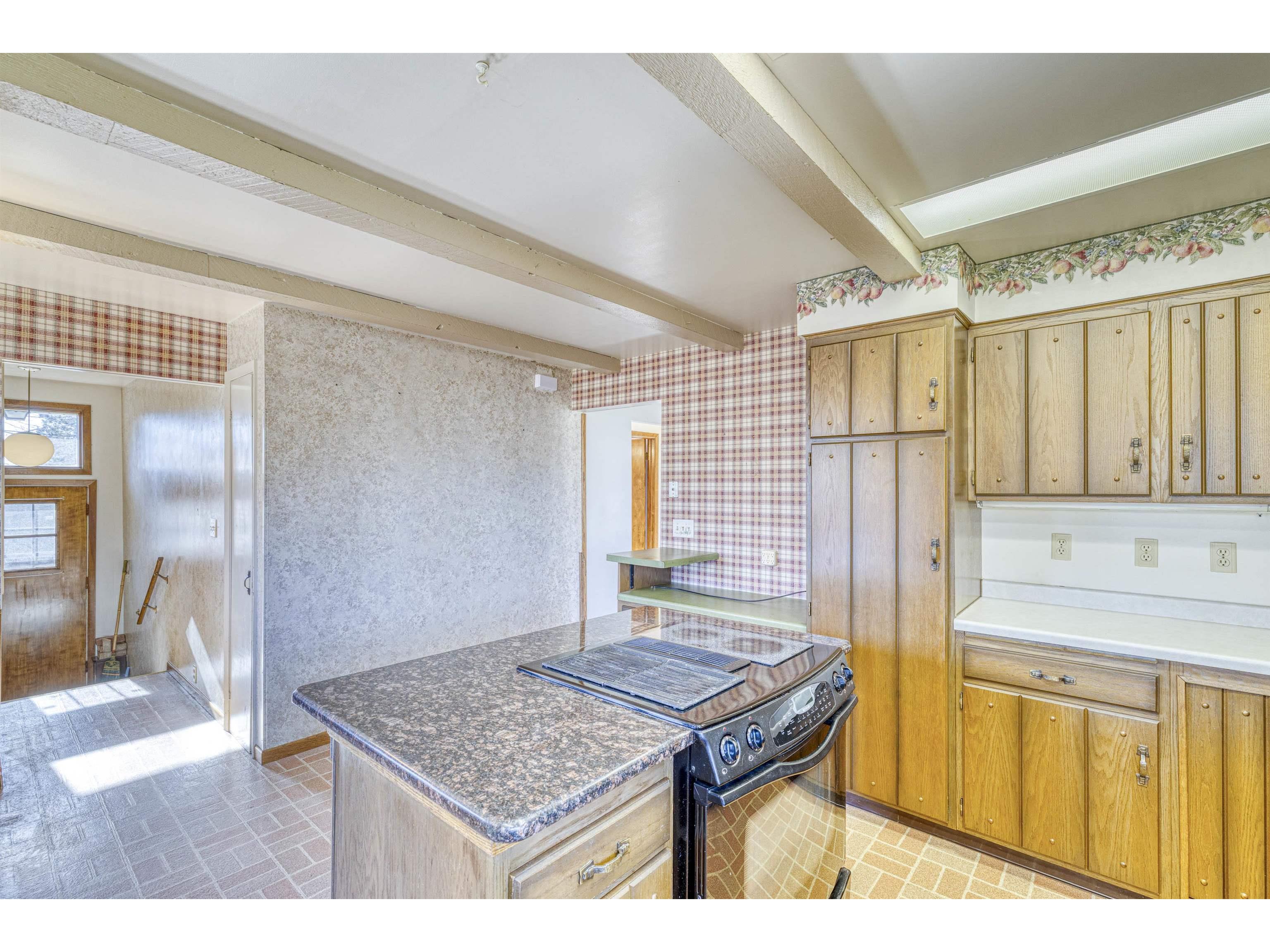 210 W Mulberry St Duluth MN 55811 6122957 image13