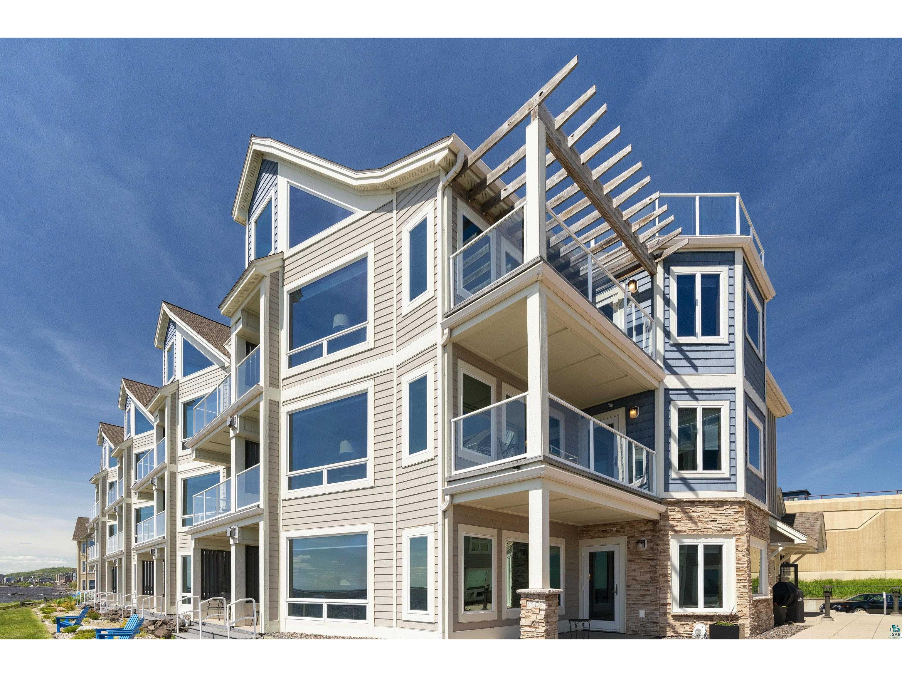 2100 Water St Duluth MN 55812 - Lake Superior 6114410 image1