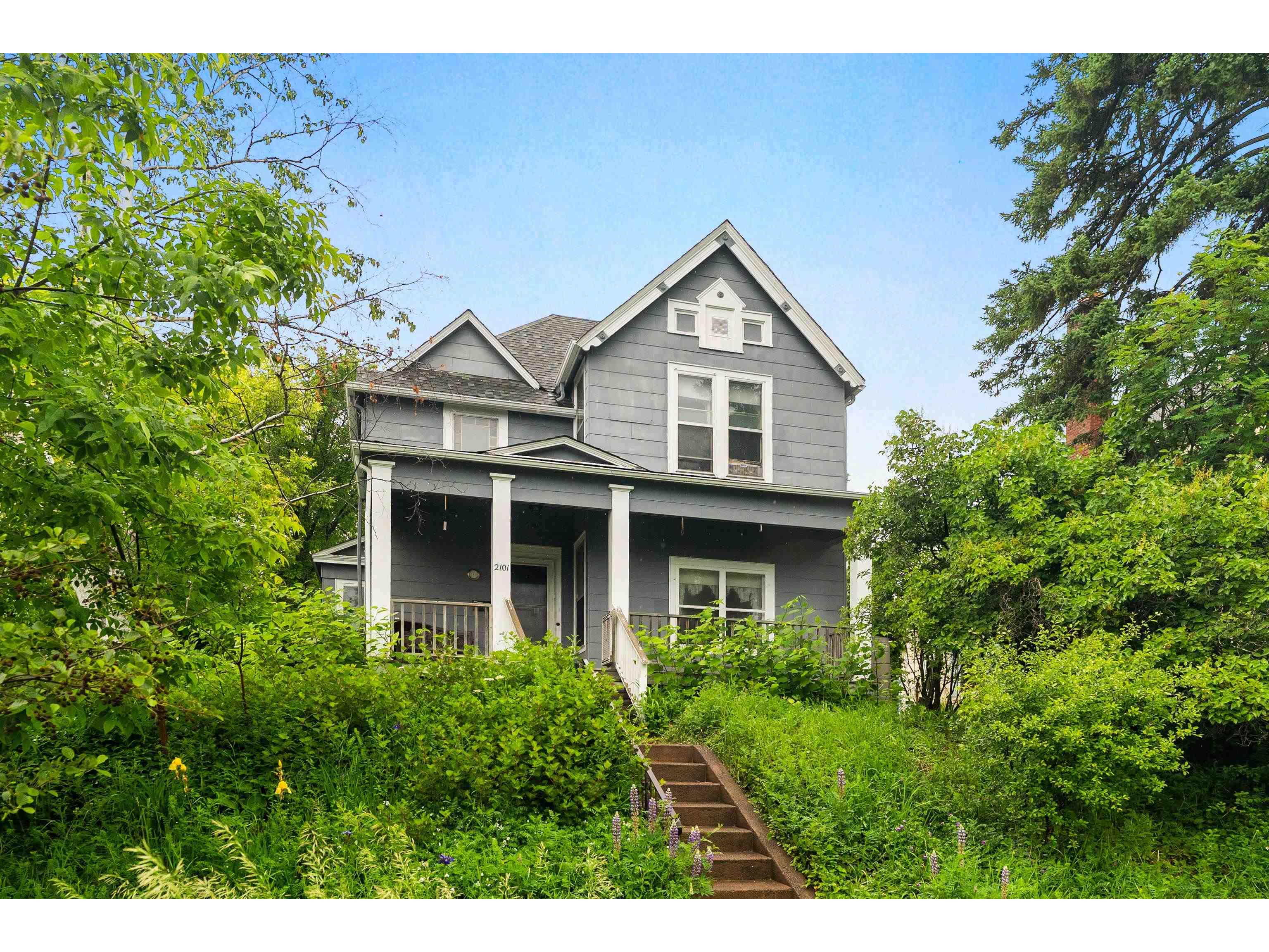 2101 E 1st St Duluth MN 55812 6122223 image1
