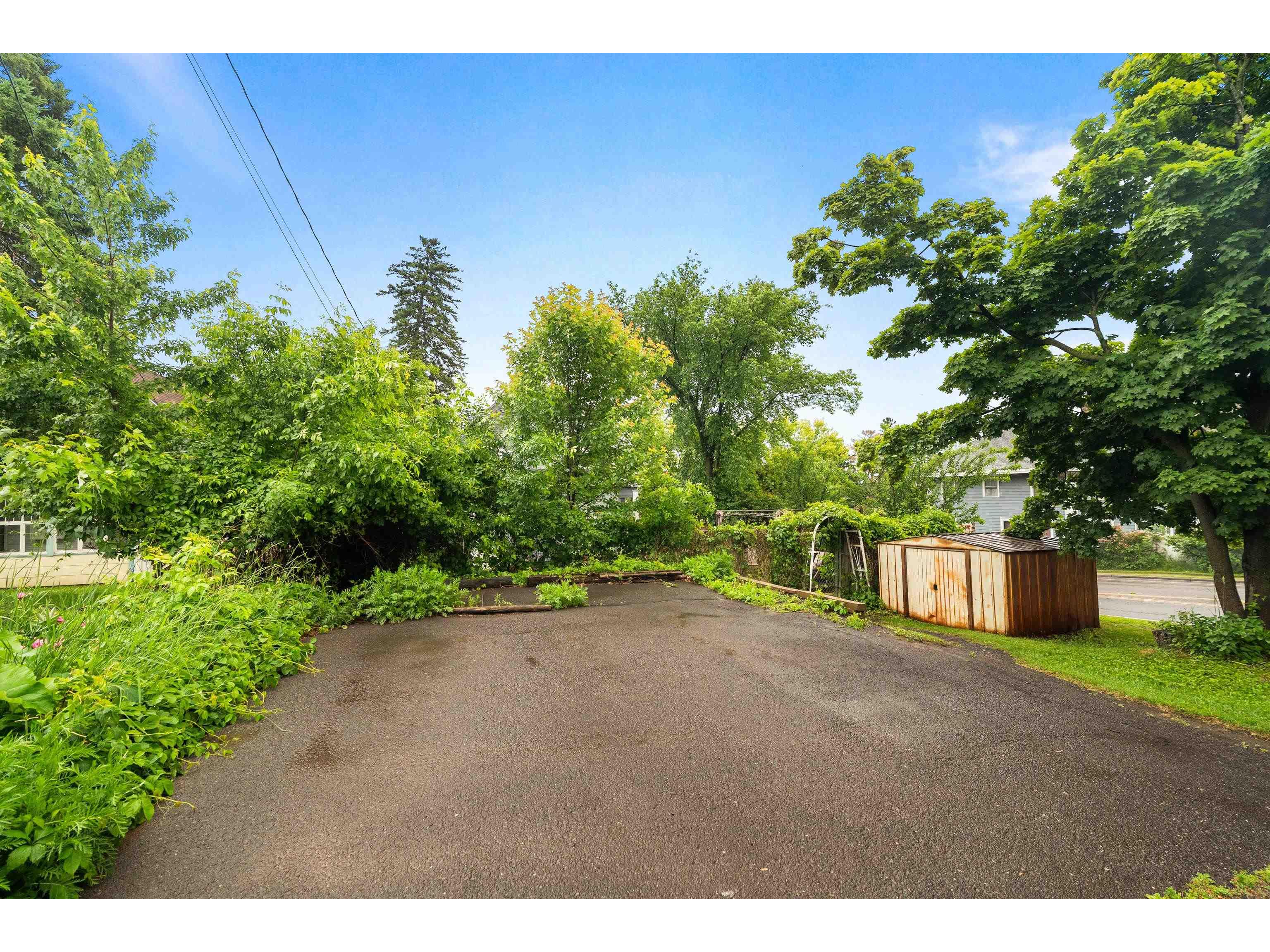 2101 E 1st St Duluth MN 55812 6122223 image47