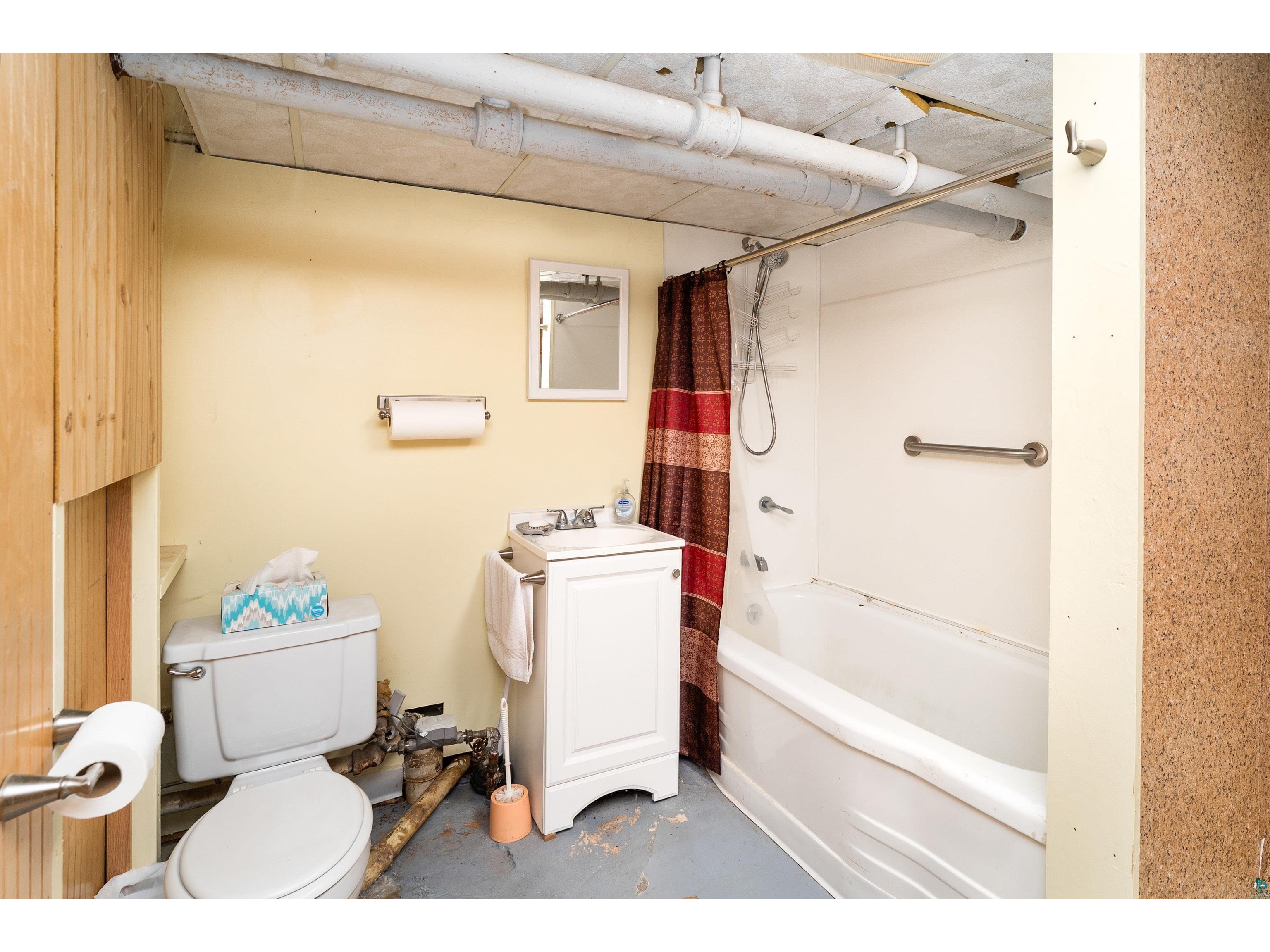 2101 E 1st St Duluth MN 55812 6125732 image36