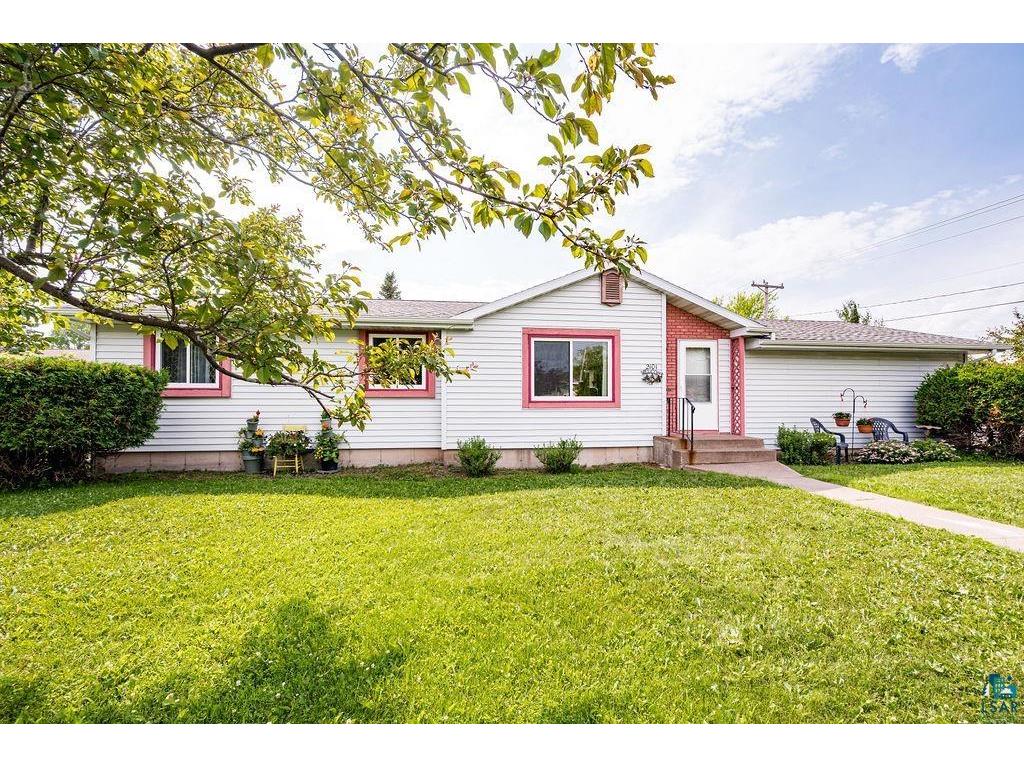 2101 Linden Ln Superior WI 54880 6109536 image1