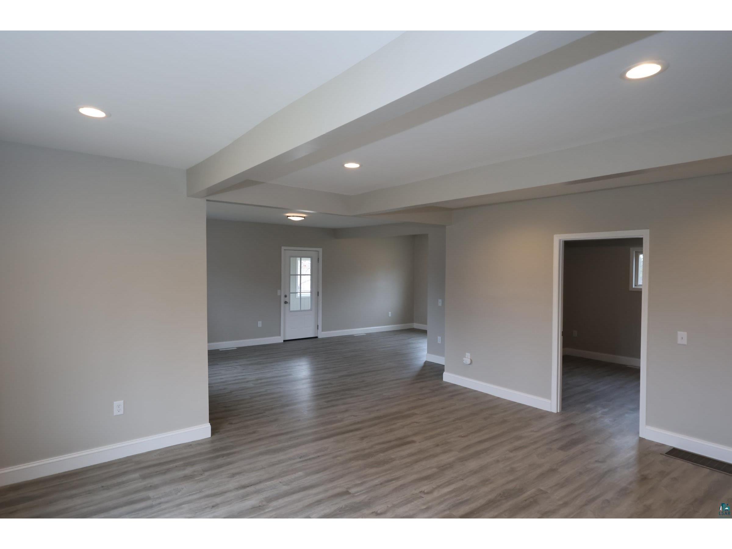 2102 E Main St Ashland WI 54806 6124944 image13