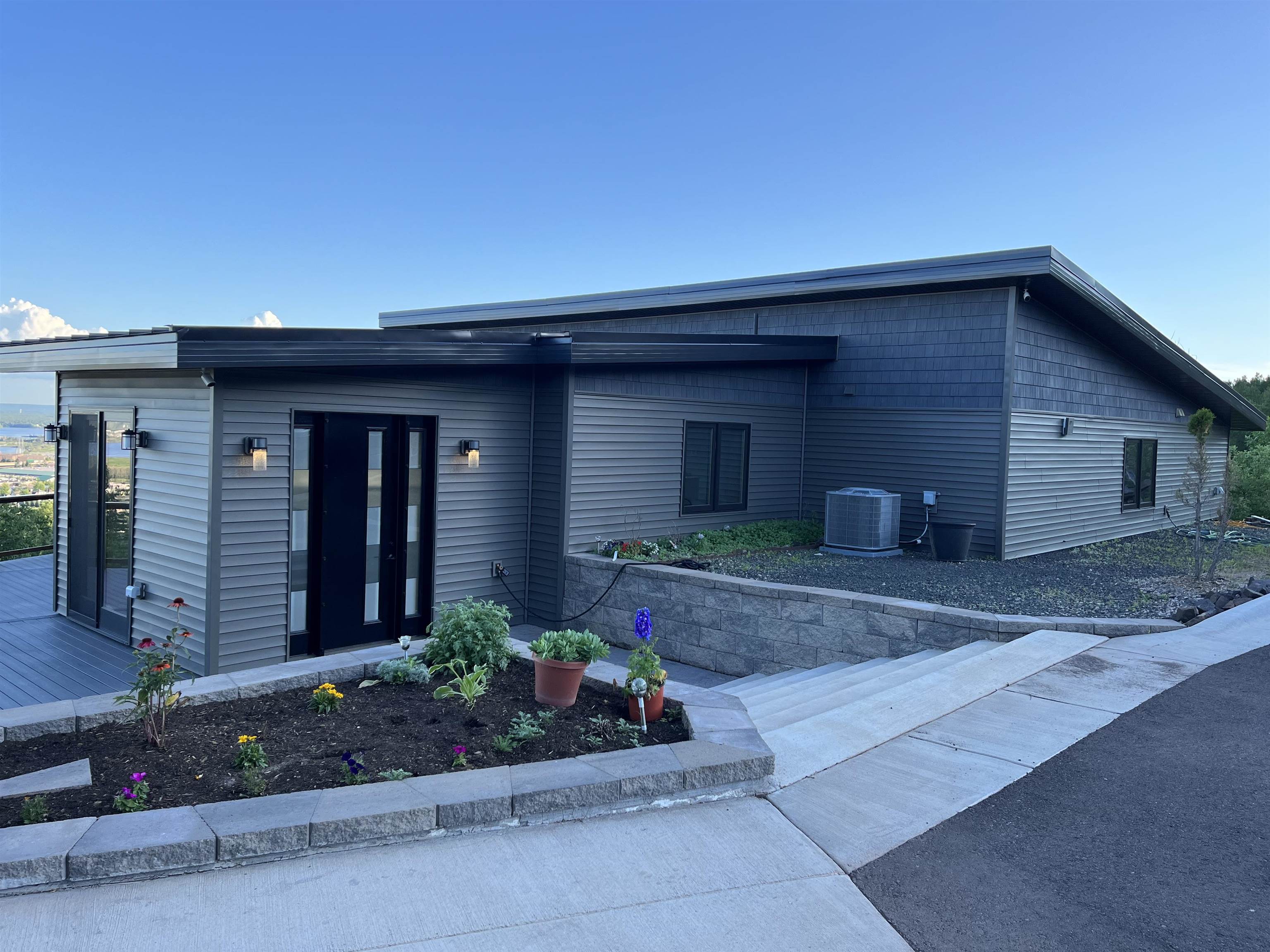 2102 N 40th Ave W Duluth MN 55811 6123304 image11