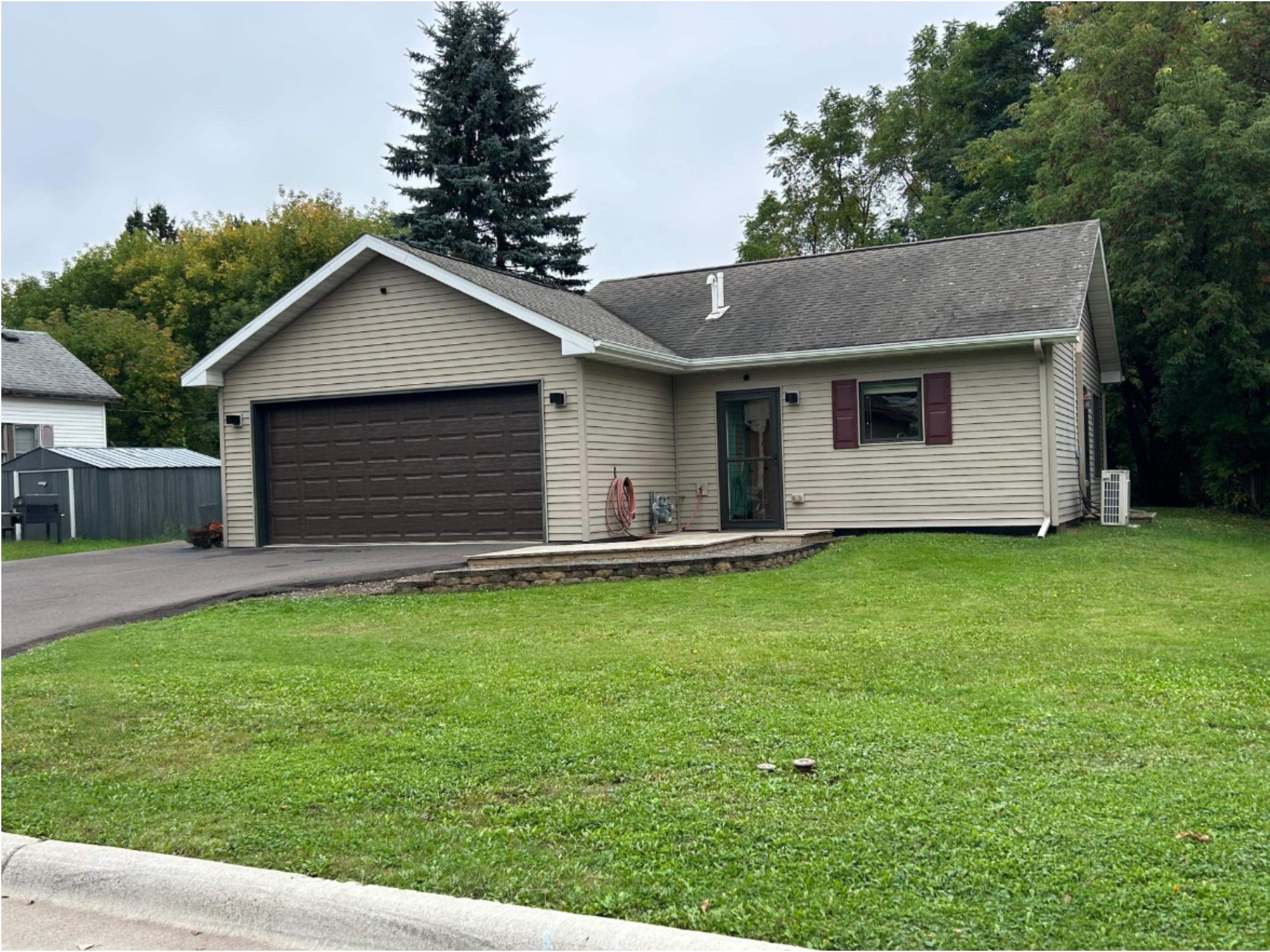 2104 Kelly Ave Cloquet MN 55720 6122056 image1