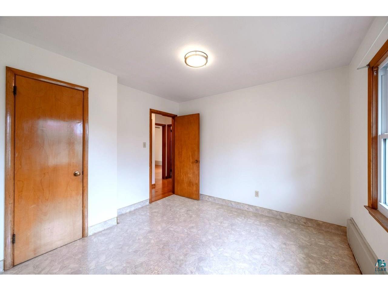 211 NW 10th St Chisholm MN 55719 6124813 image13