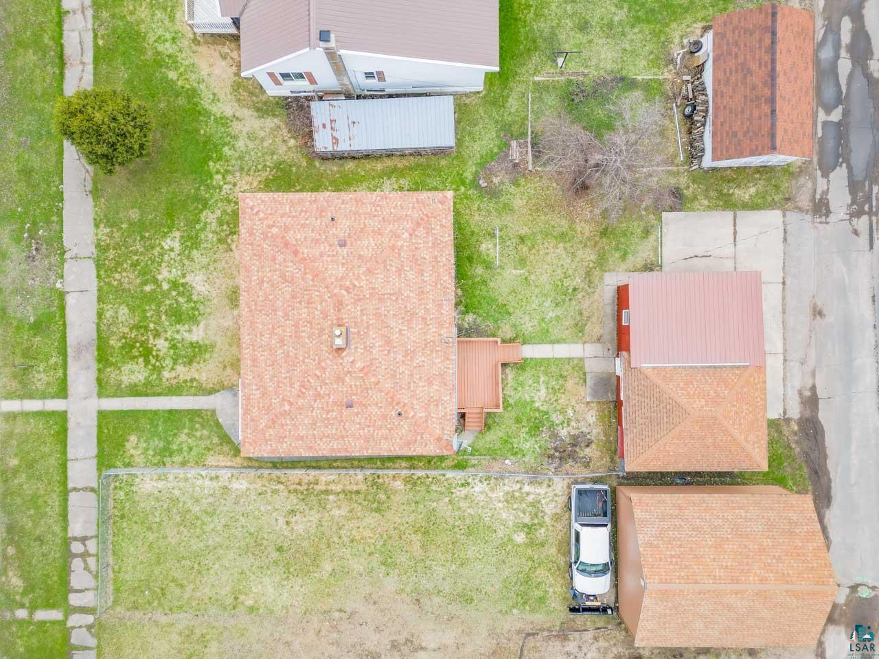 211 NW 10th St Chisholm MN 55719 6124813 image34
