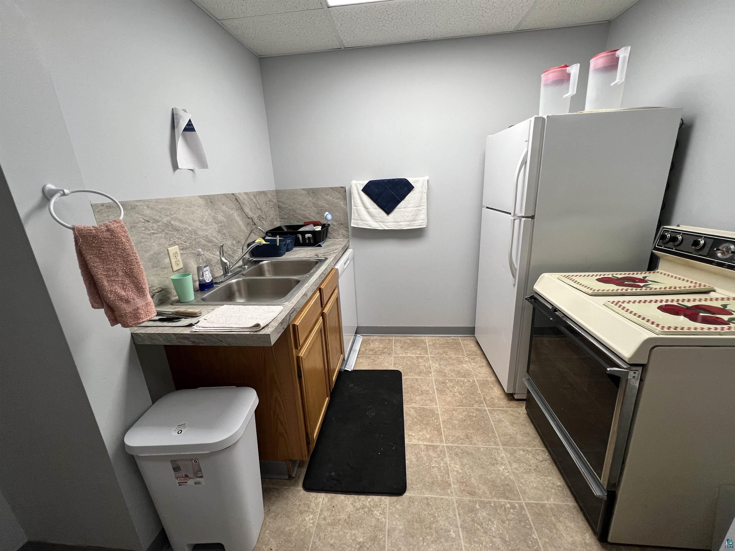 211 W Lake St Chisholm MN 55719 6118246 image7