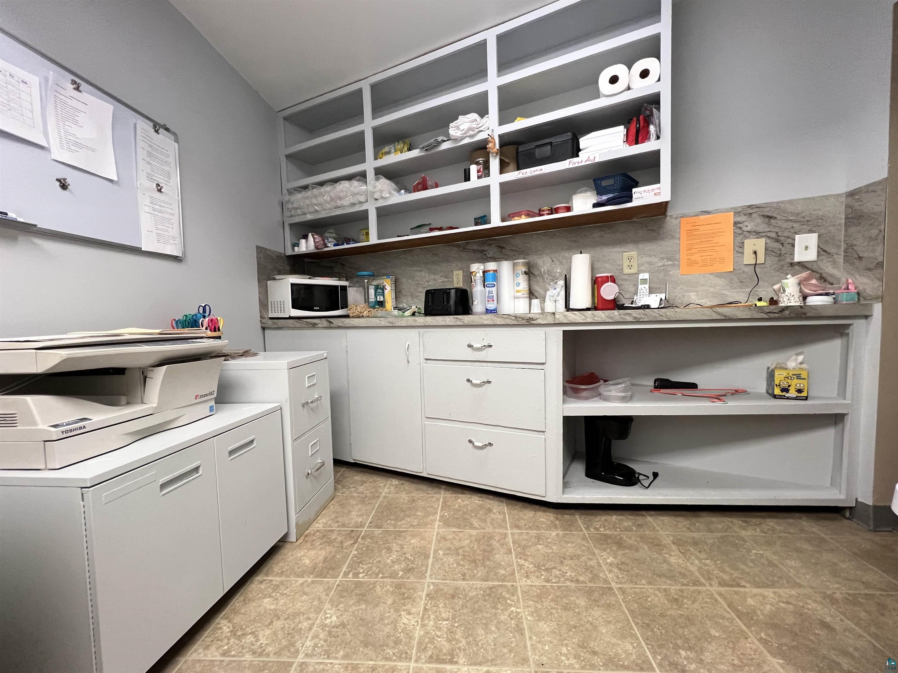 211 W Lake St Chisholm MN 55719 6118246 image8