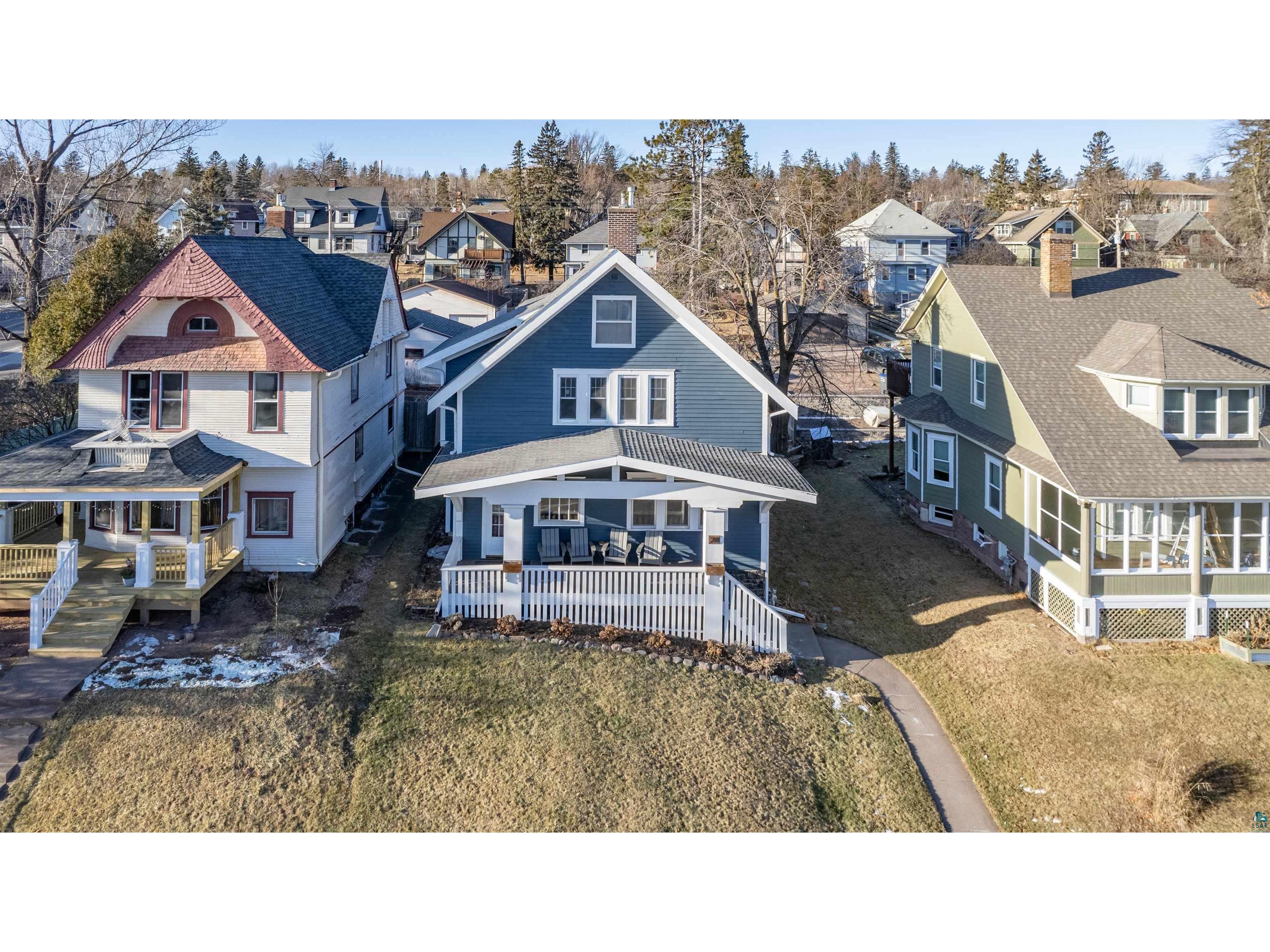 2111 E 4th St Duluth MN 55812 6117417 image1