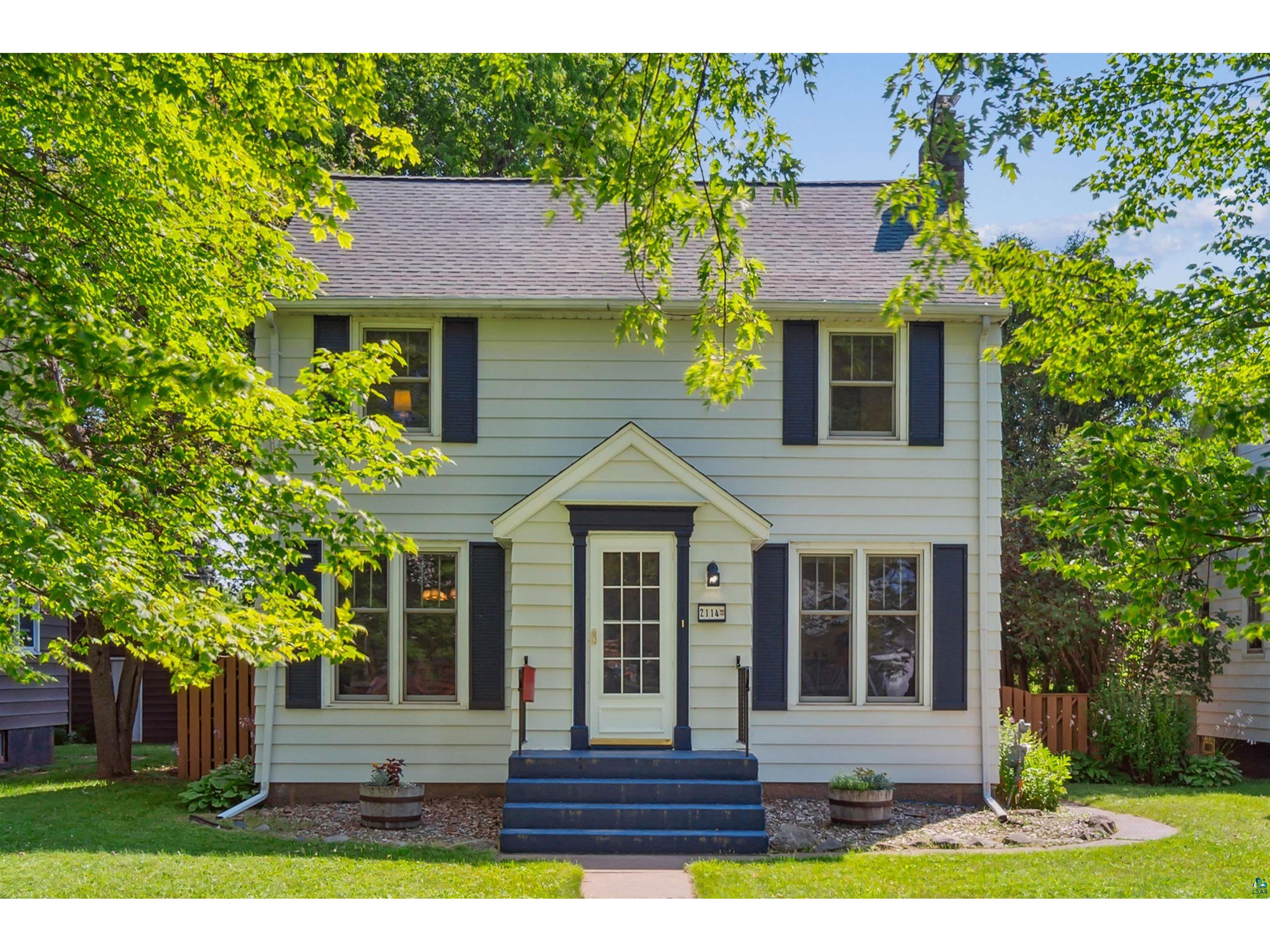 2114 Hammond Ave Superior WI 54880 6115438 image1