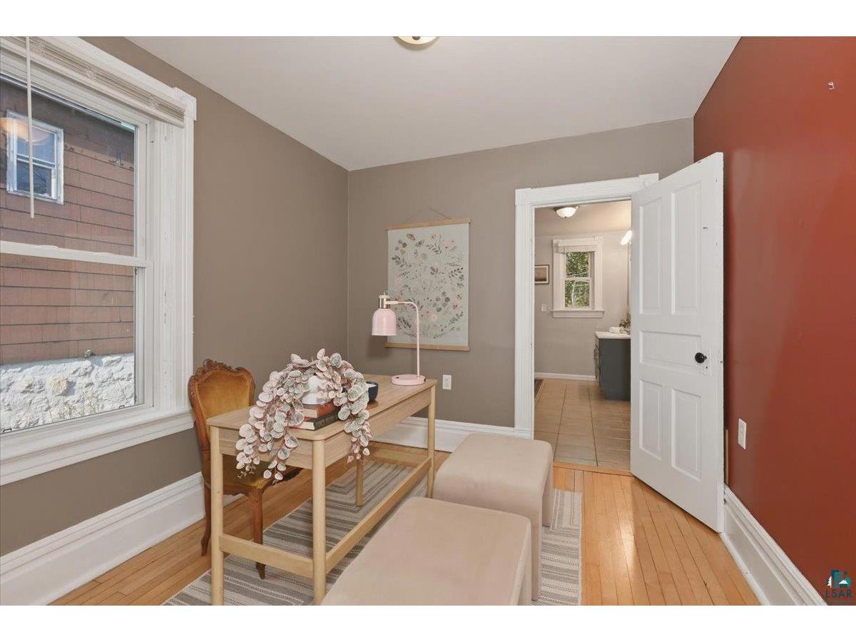 2117 W 4th St Duluth MN 55806 6125252 image16