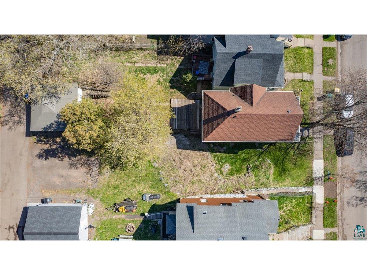2117 W 4th St Duluth MN 55806 6125252 image20