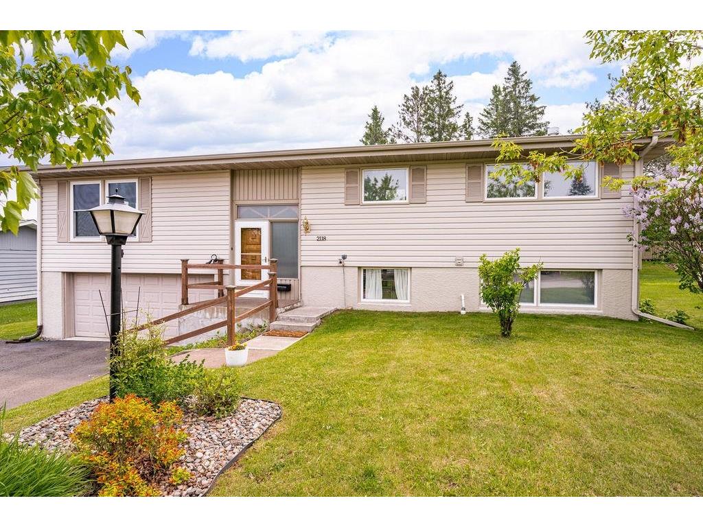 2118 Adirondack St Duluth MN 55811 6120038 image1