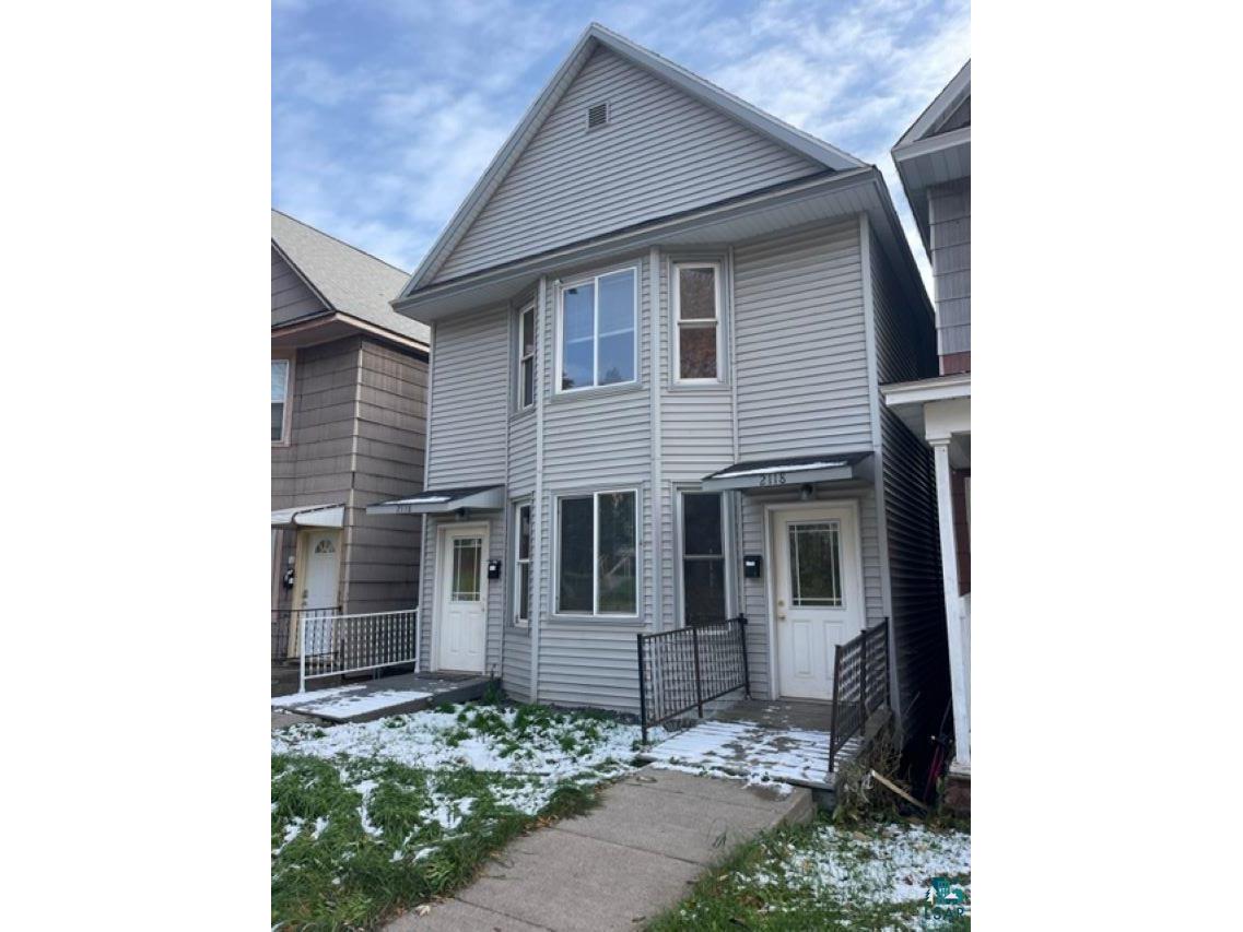 2118 W 3rd St Duluth MN 55806 6111328 image1