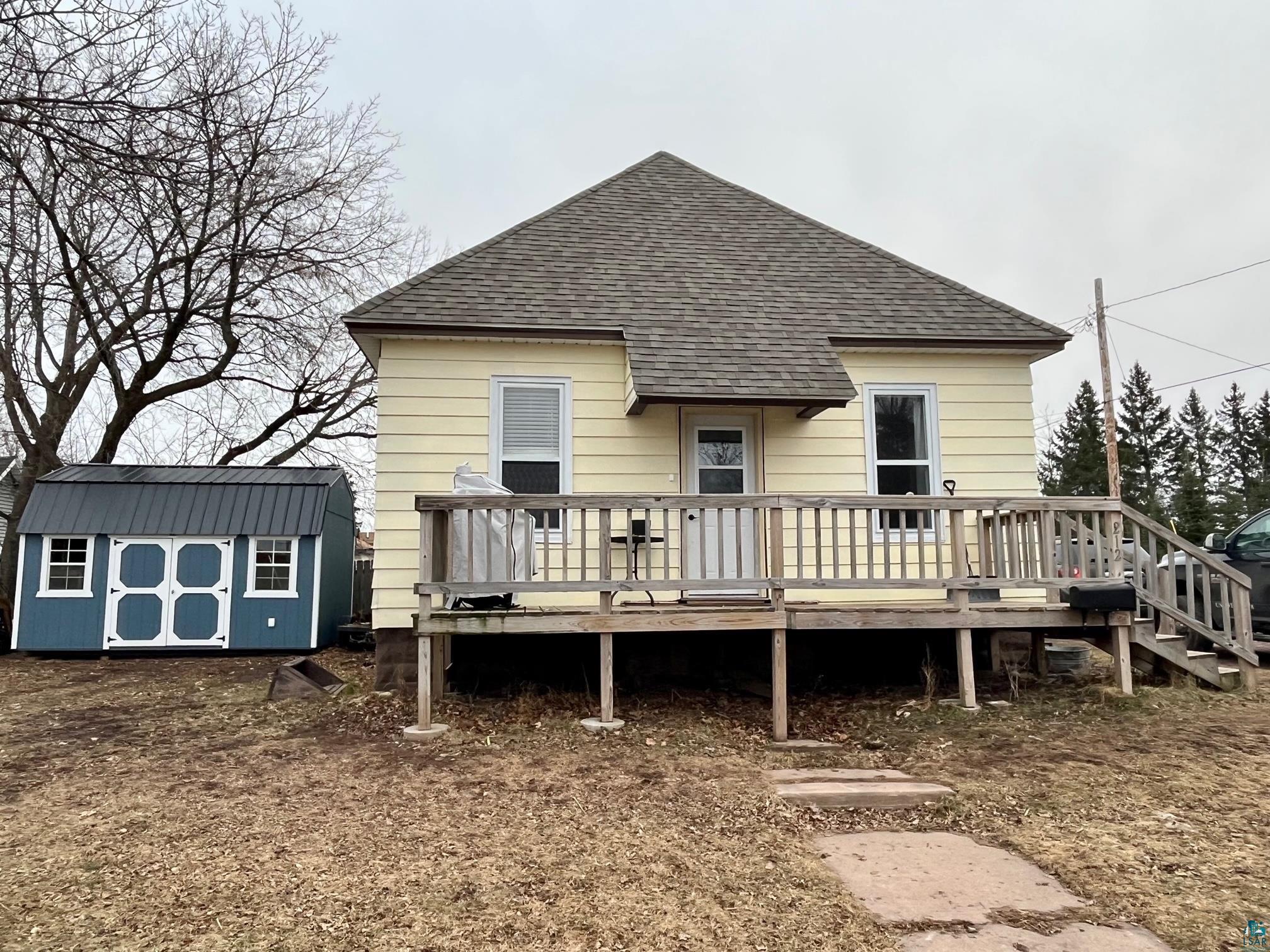 212 E 7th St Ashland WI 54806 6112298 image1