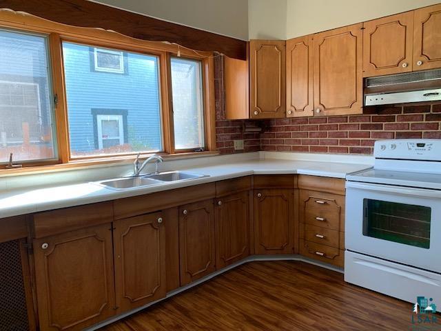 2123 E 4th St Duluth MN 55812 6123743 image23