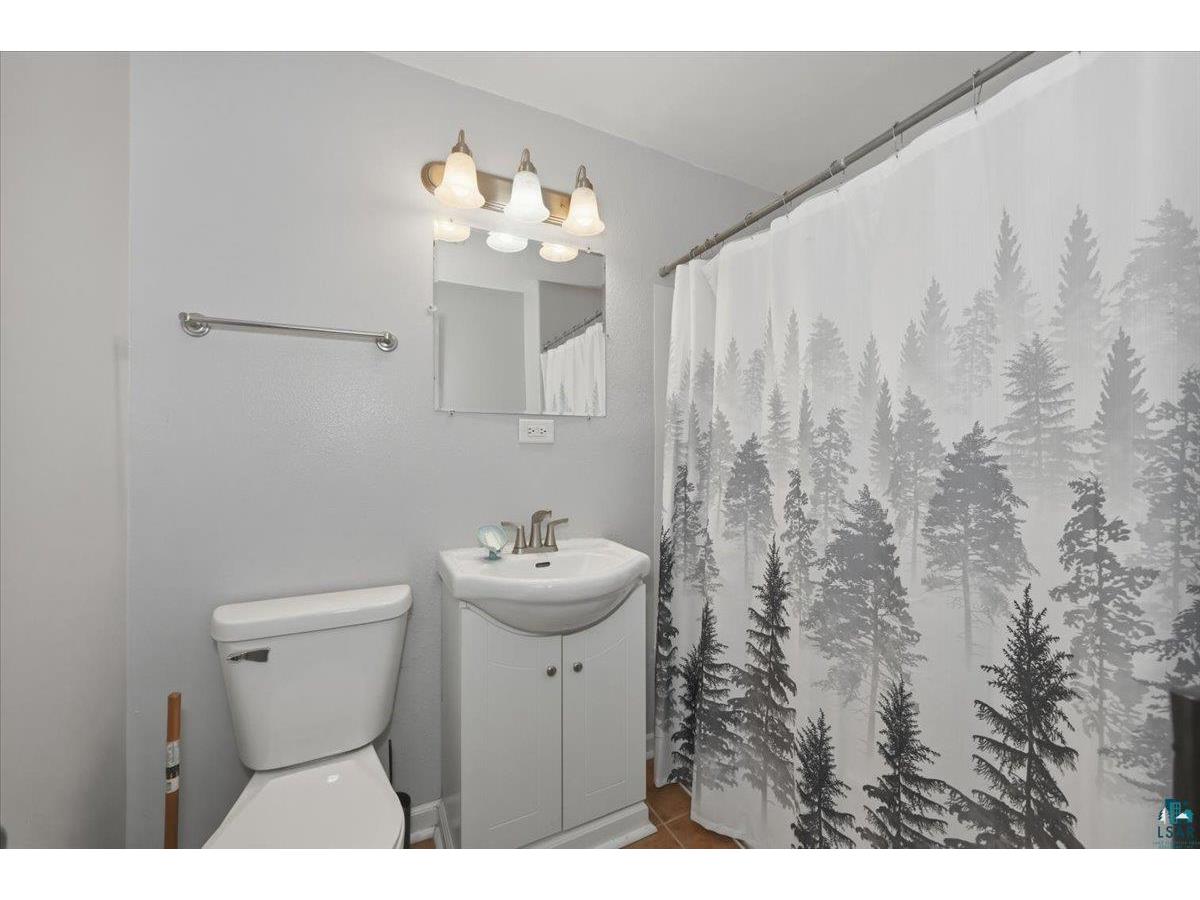 2123 Tower Ave Superior WI 54880 6125565 image15