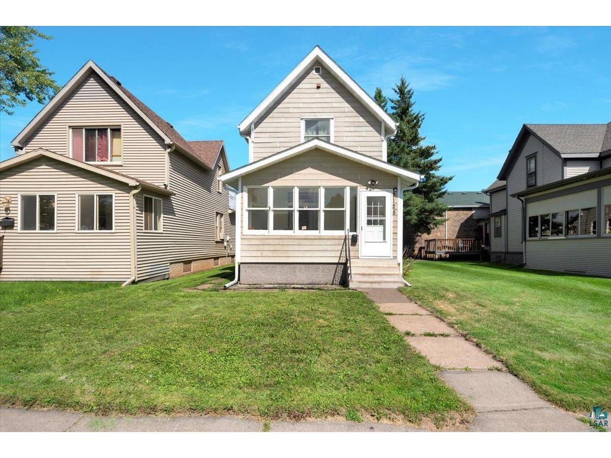 2125 E 6th St Superior WI 54880 6115844 image1