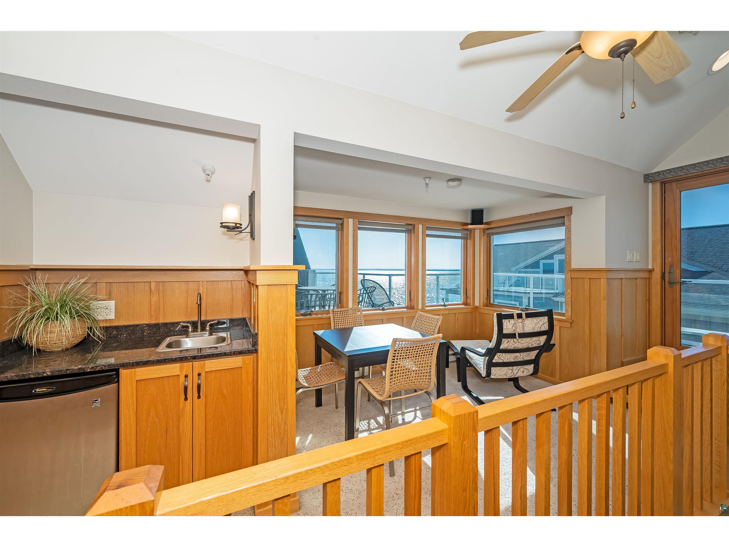 2126 Water St Duluth MN 55812 - Lake Superior 6119566 image14