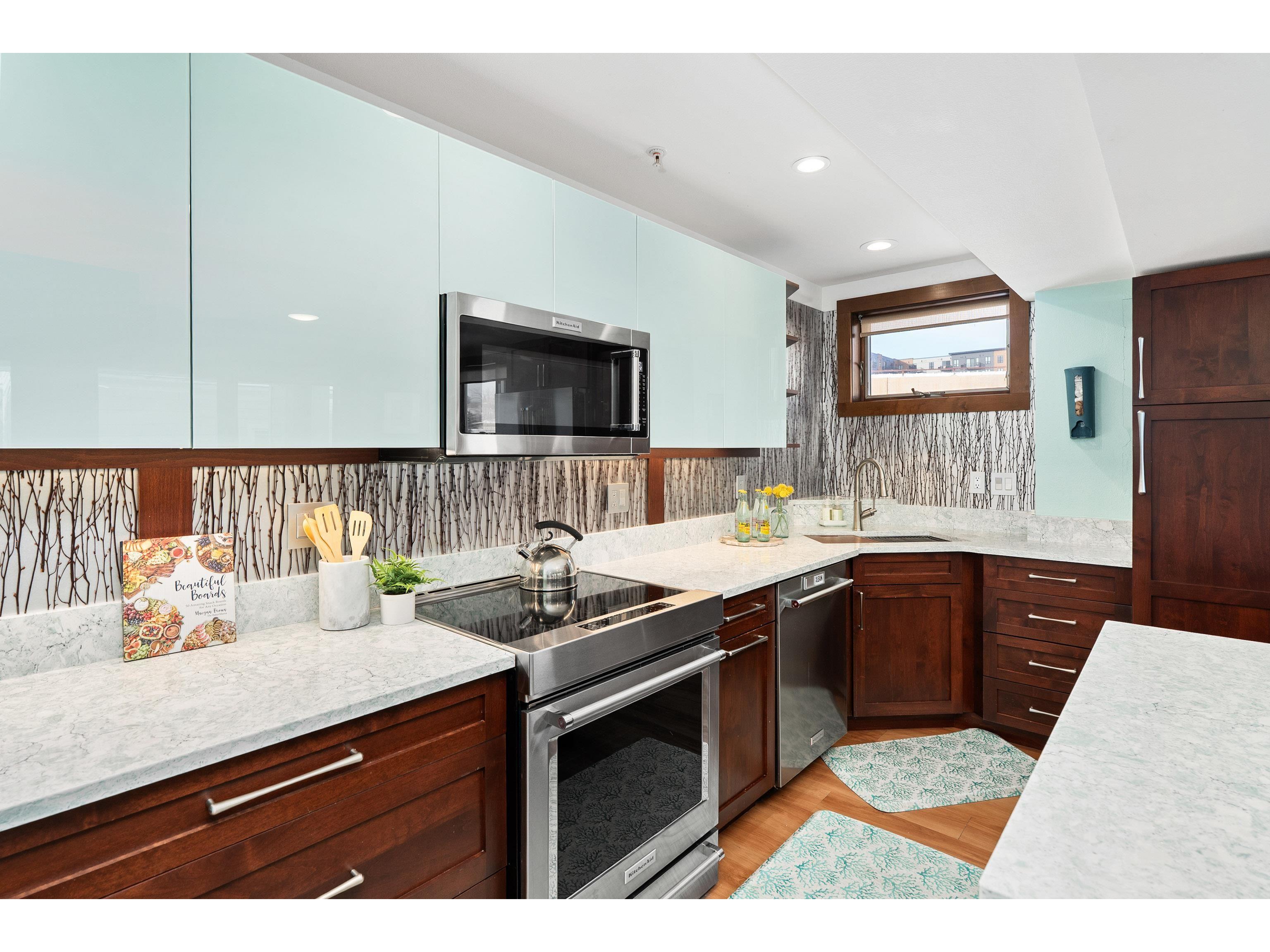 2126- L205 Water St Duluth MN 55812 - Lake Superior 6122445 image17