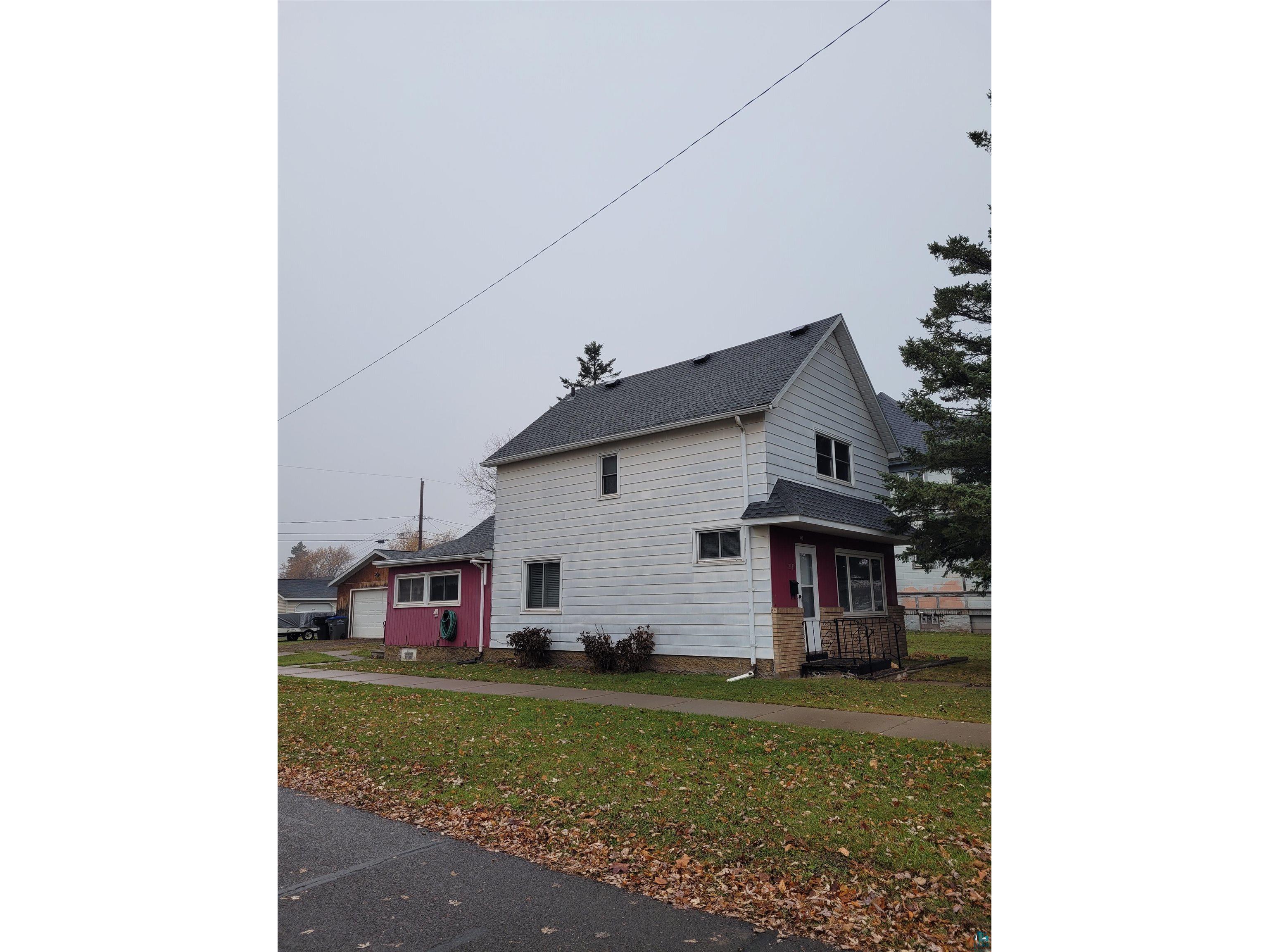 2131 Banks Ave Superior WI 54880 6116882 image1